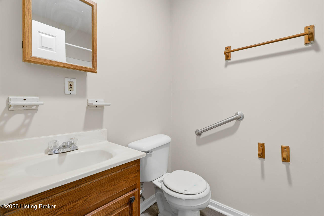 2811 Montana Ave Property Photo 12