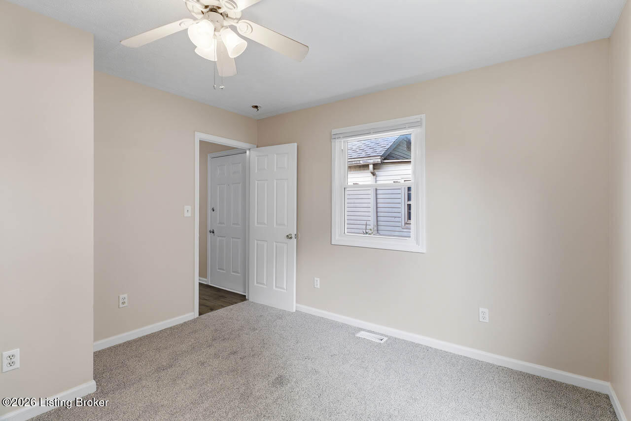 2811 Montana Ave Property Photo 15