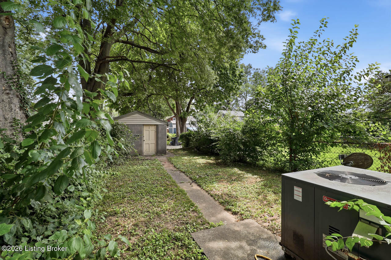 2811 Montana Ave Property Photo 19