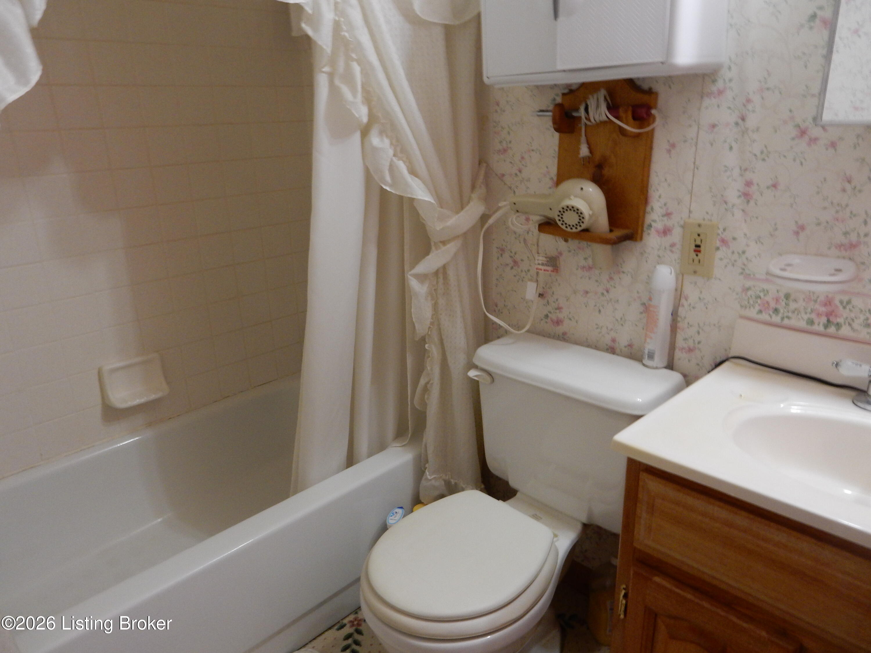 252 Norwood Way Property Photo 14