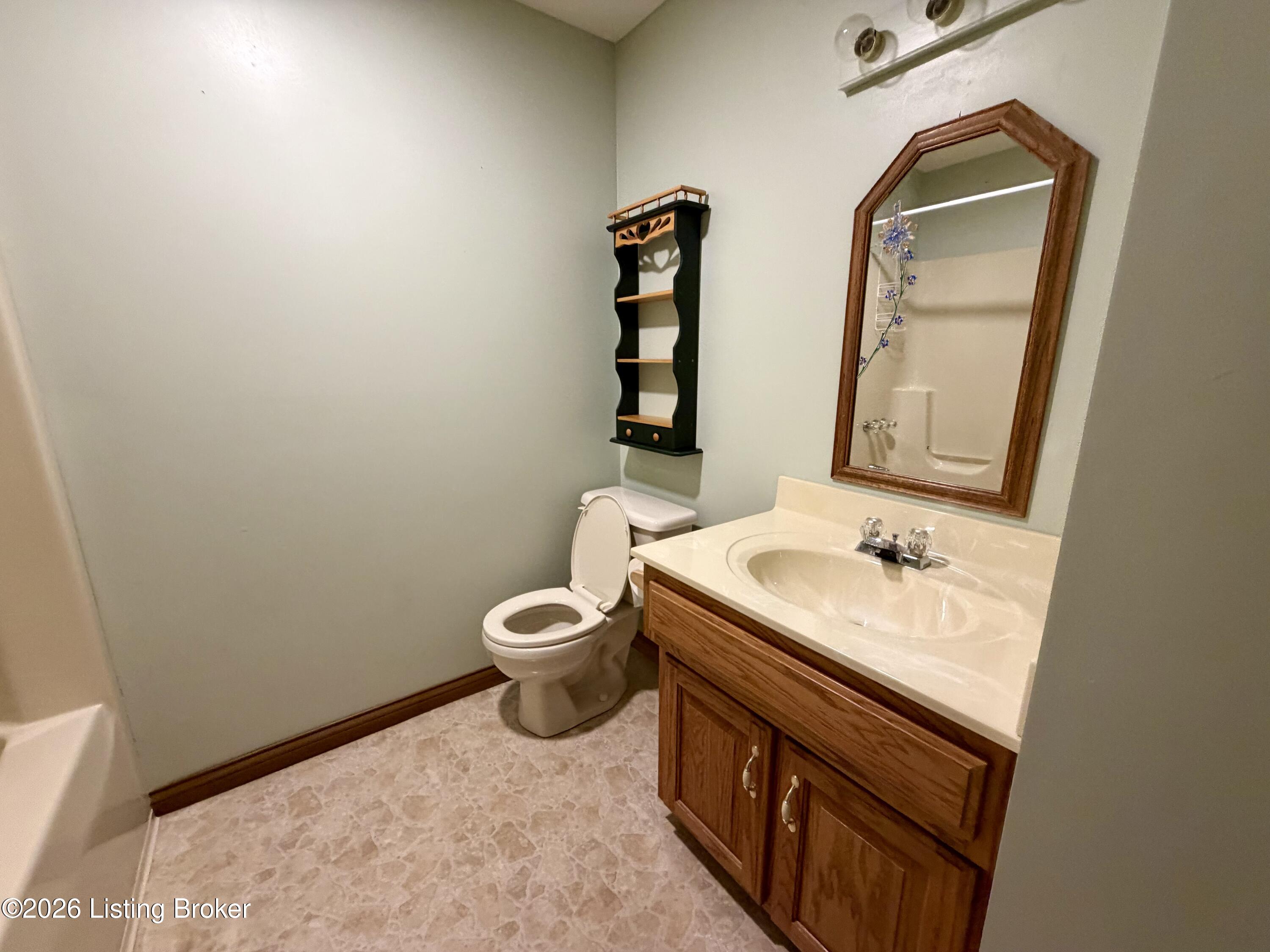 7296 Bardstown Rd Property Photo 26