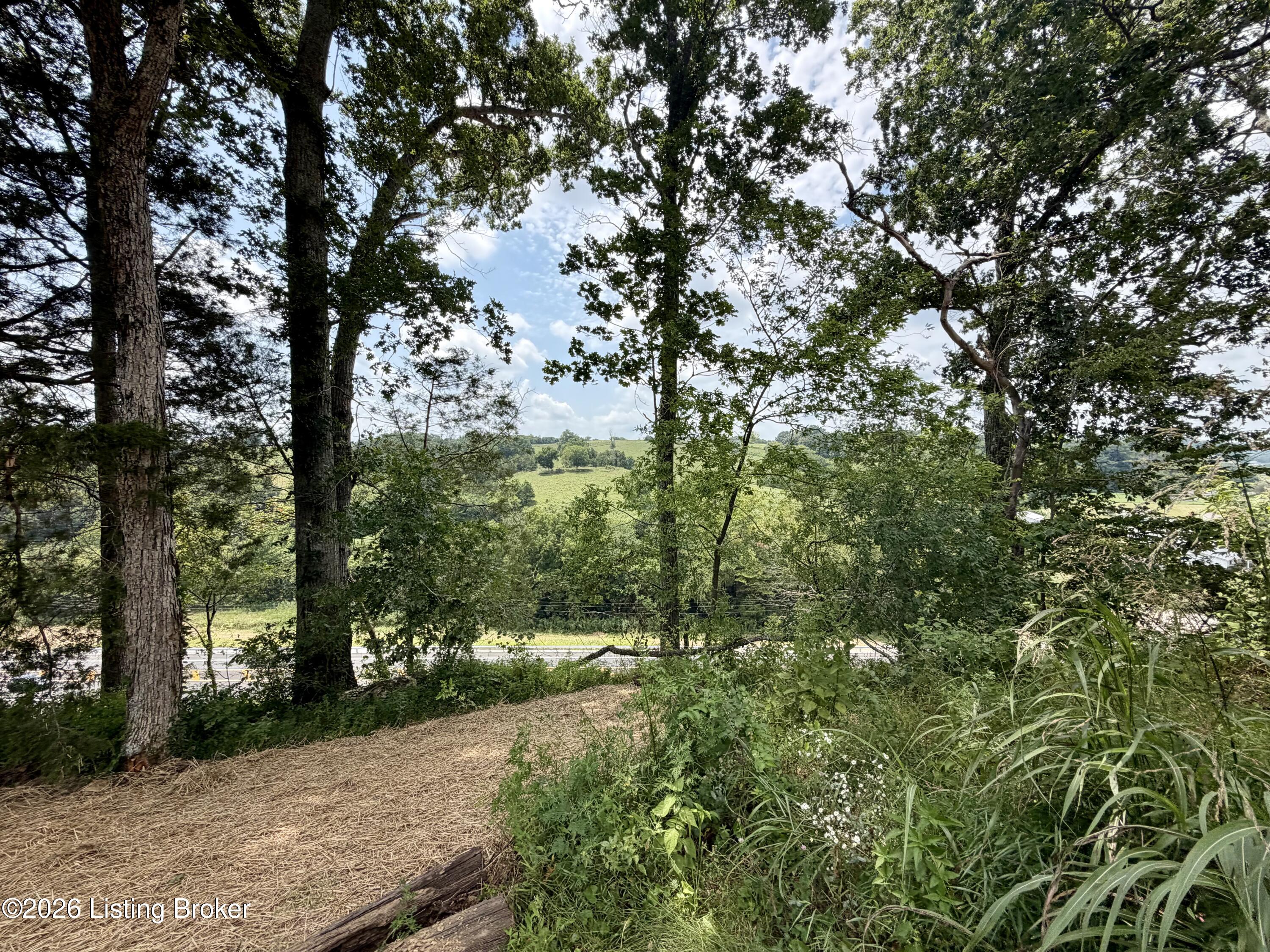 7296 Bardstown Rd Property Photo 40