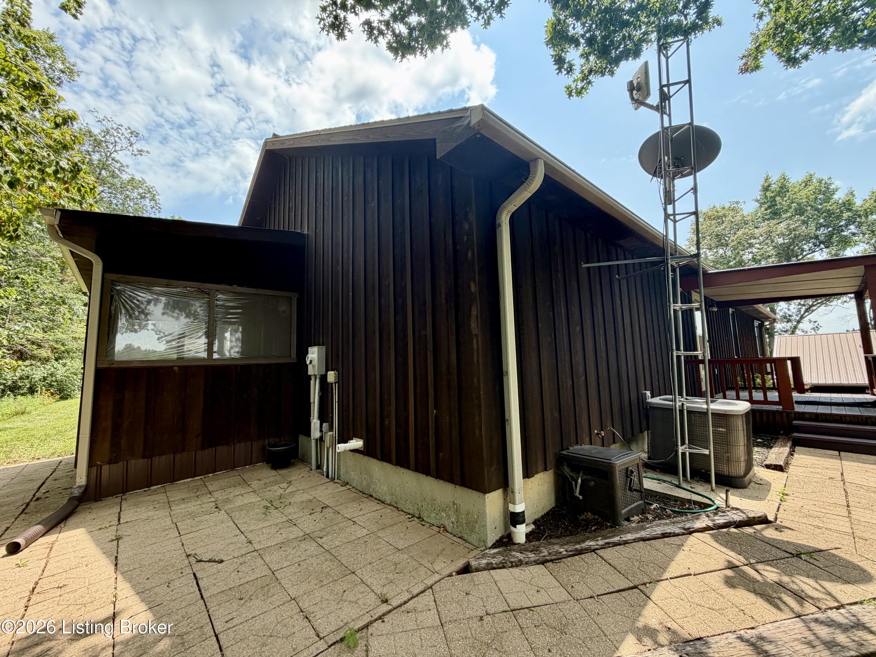 7296 Bardstown Rd Property Photo 44
