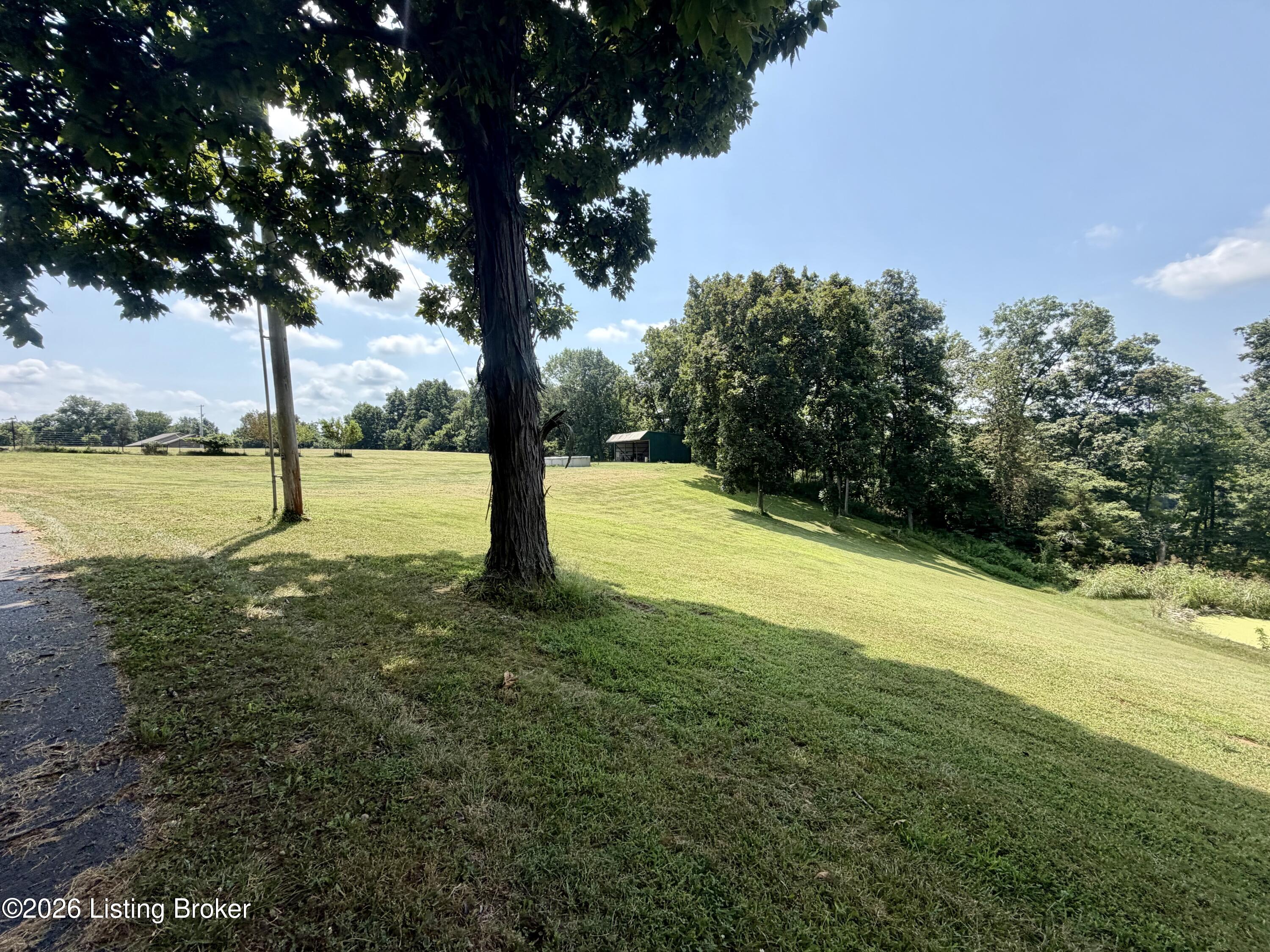 7296 Bardstown Rd Property Photo 57