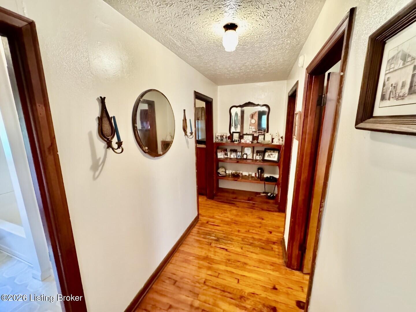 1232 Perryville Rd Property Photo 5