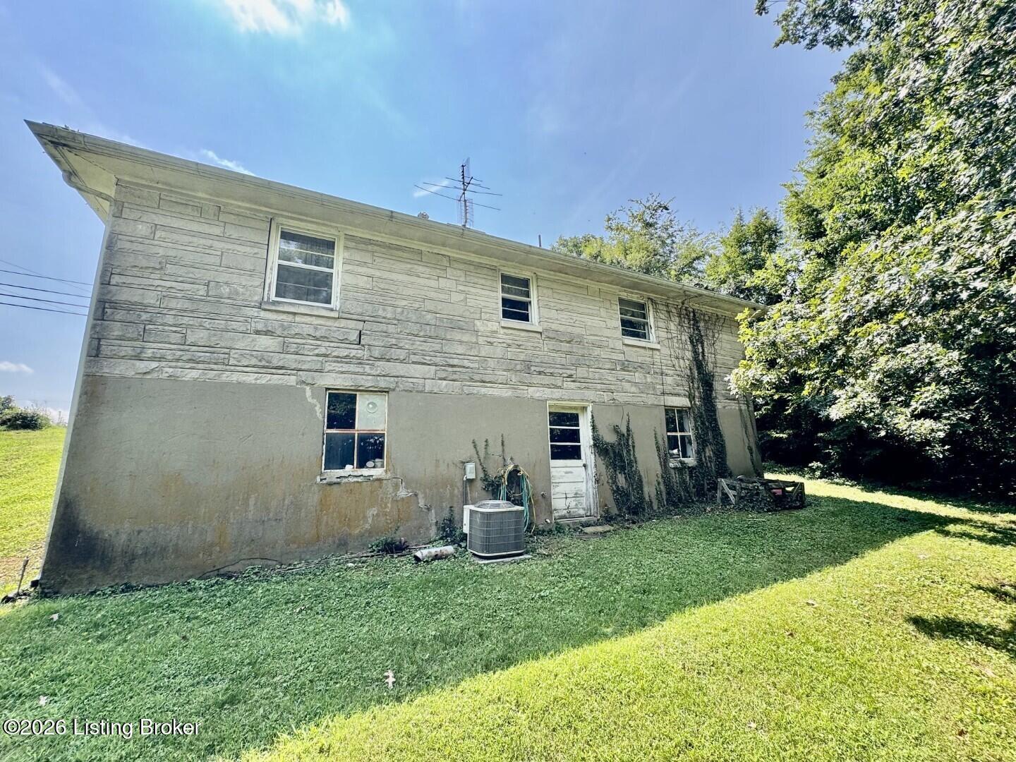 1232 Perryville Rd Property Photo 17