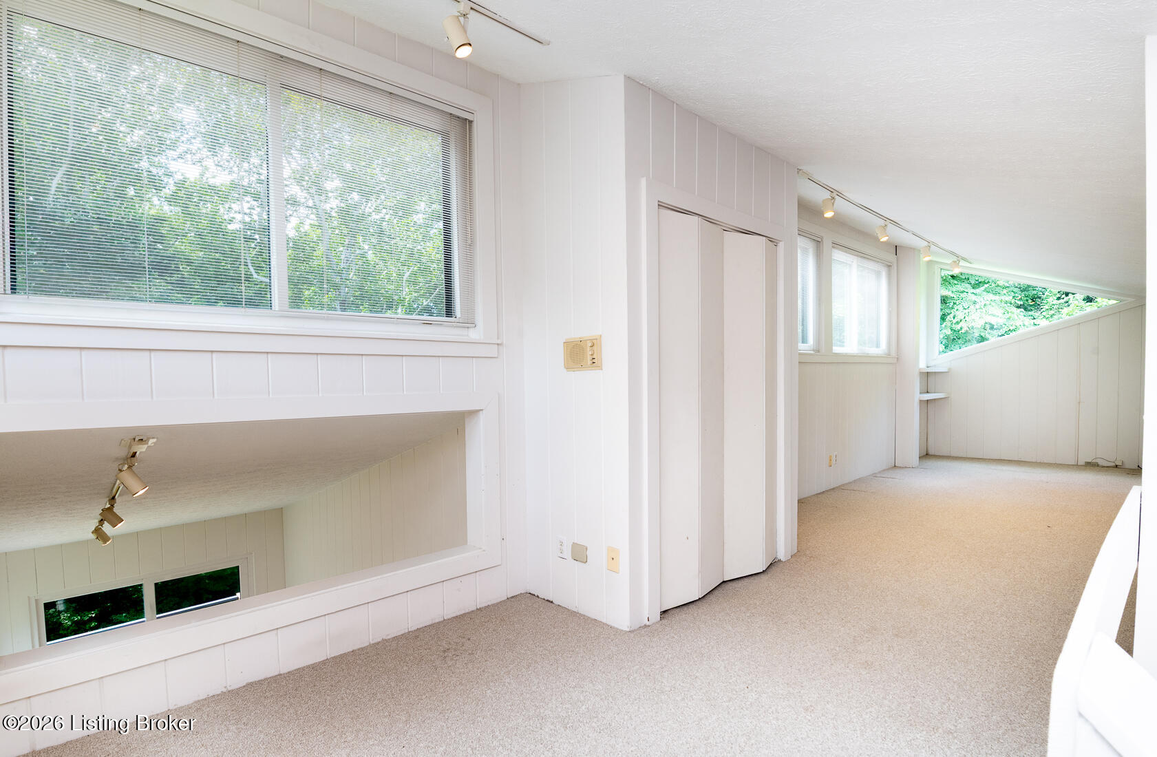 6302 Shadow Wood Ct Property Photo 35