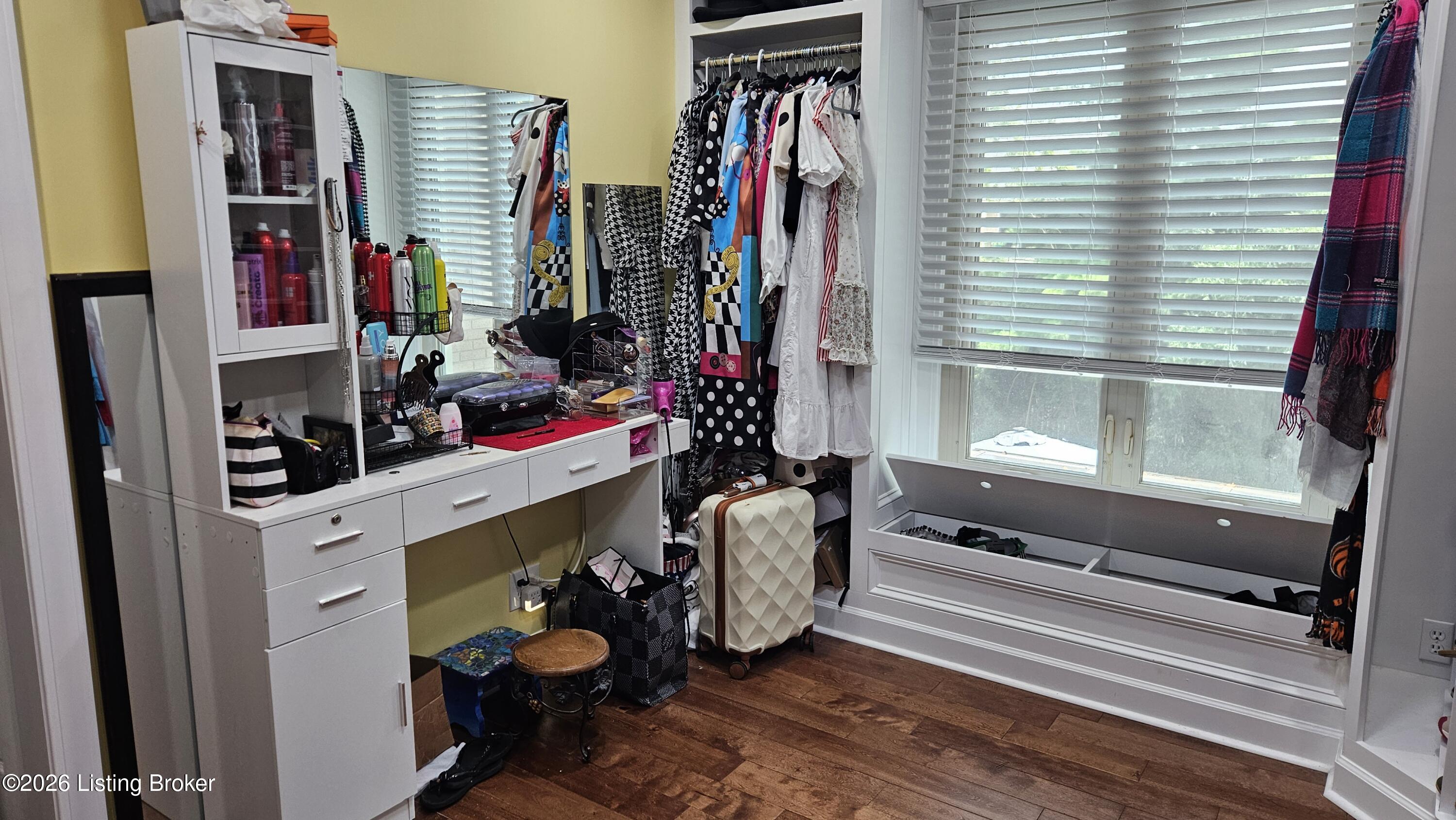 9214 Woodhurst Ct Property Photo 33