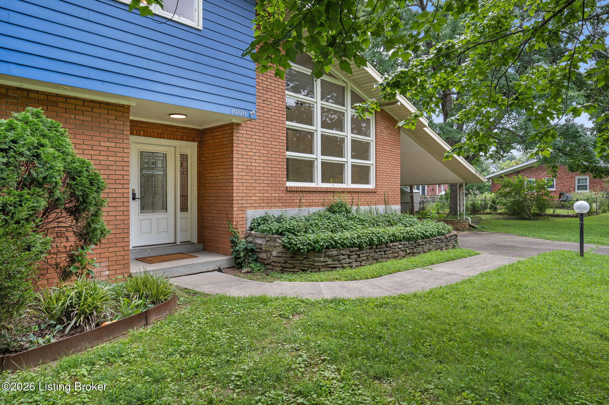 1608 Dunbarton Wynde Property Photo 5