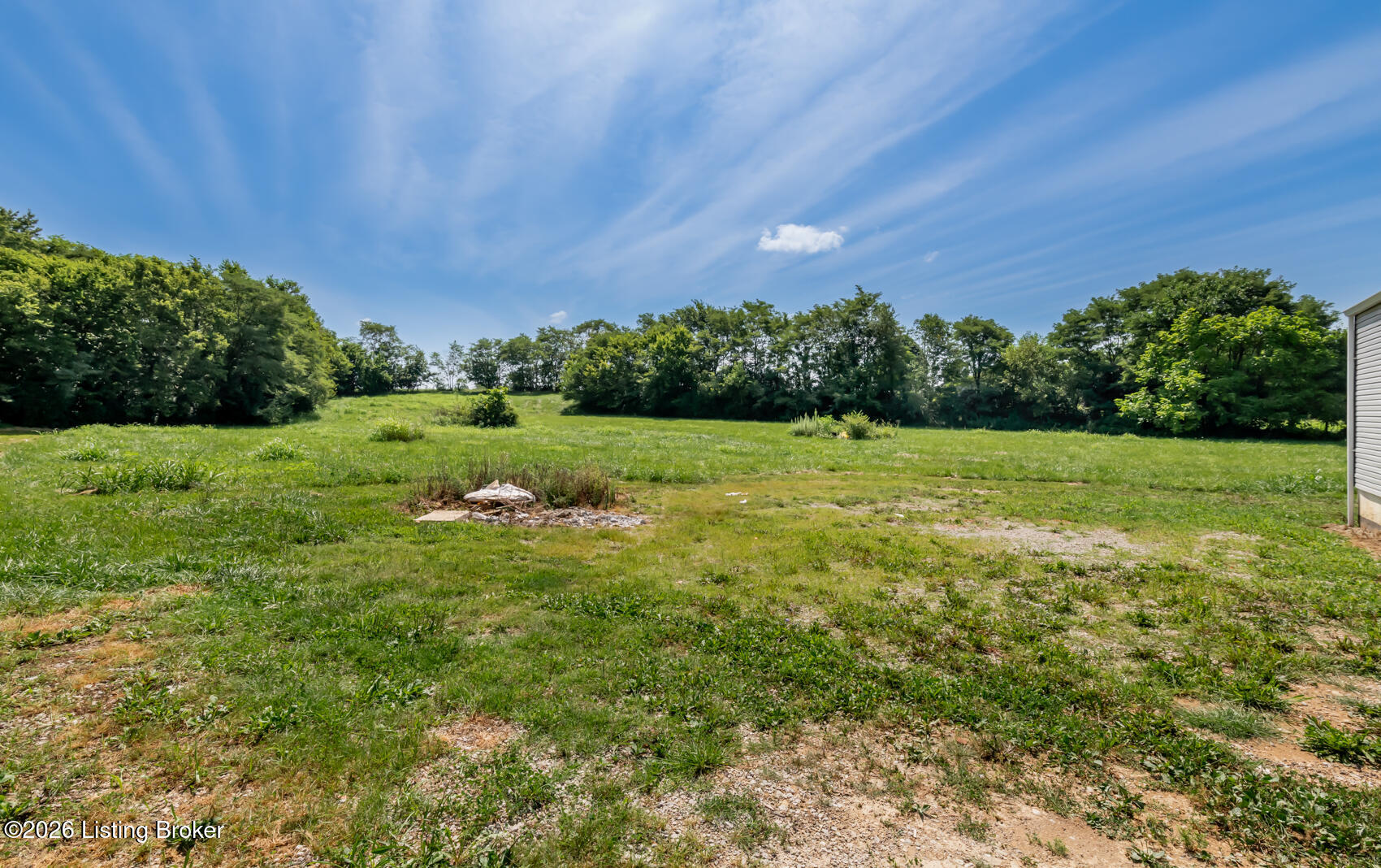 3998 Eminence Rd Property Photo 37