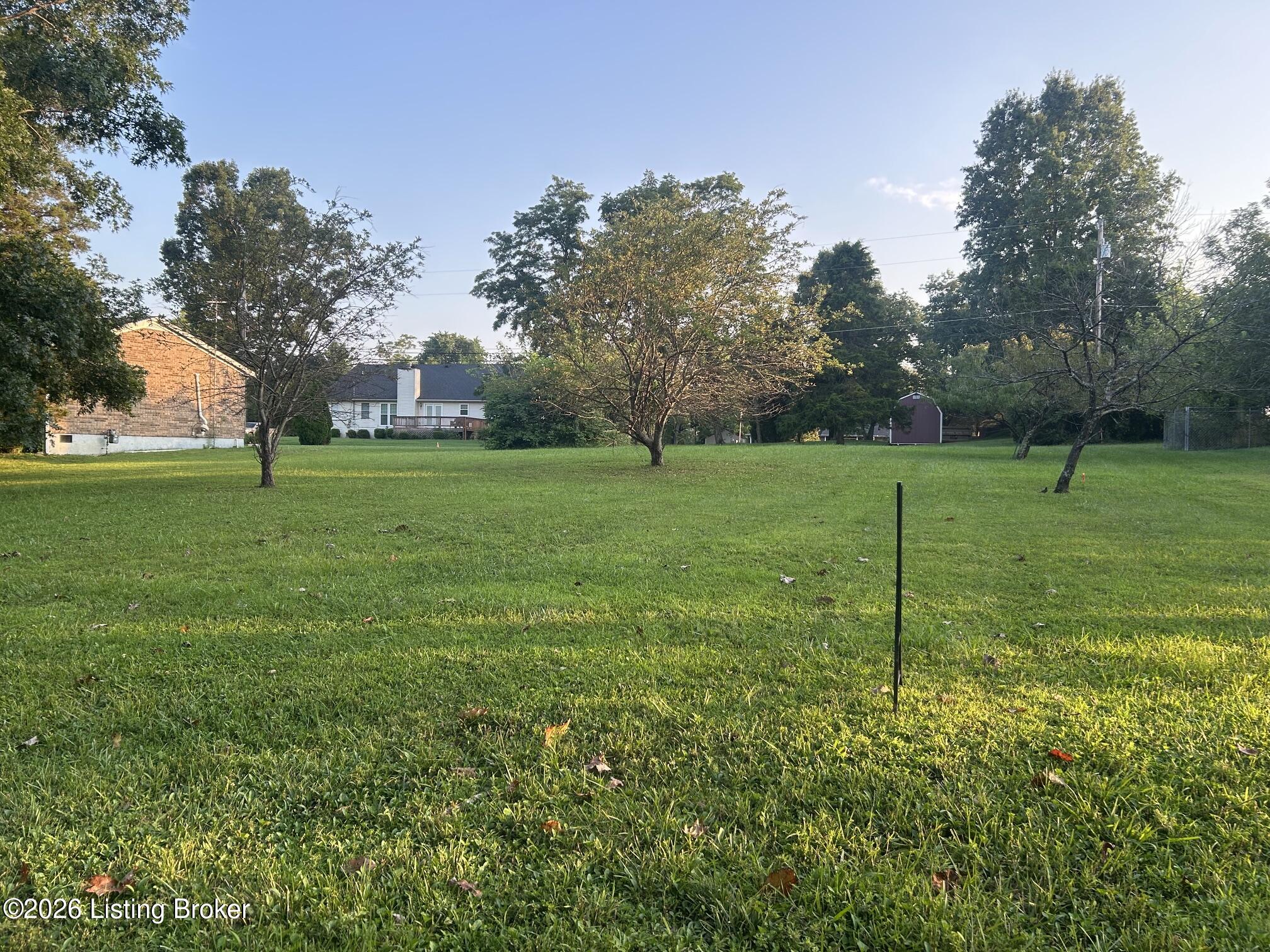 1814 Hoffman Dr Property Photo 1