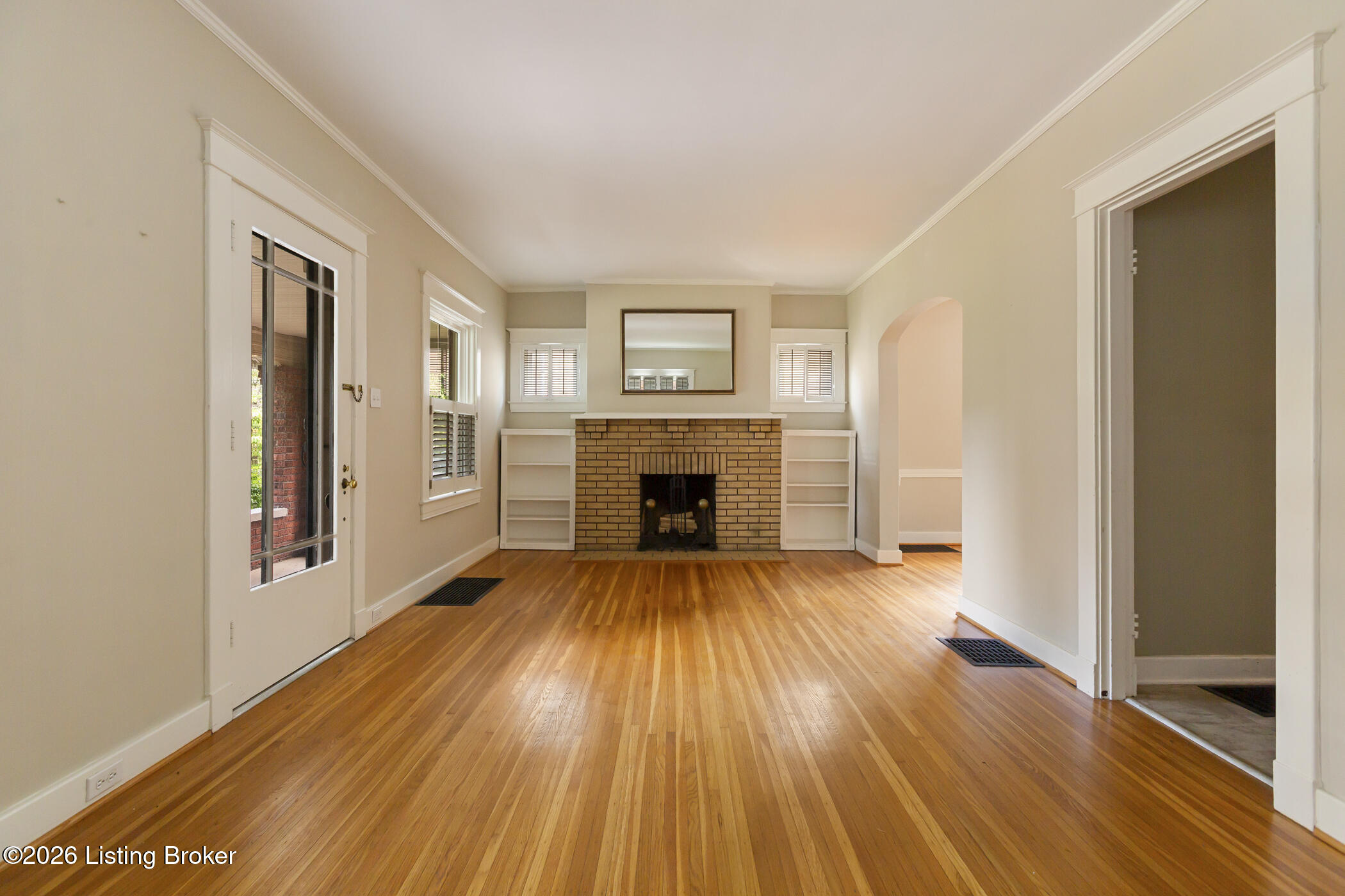 208 Oxford Pl Property Photo 20