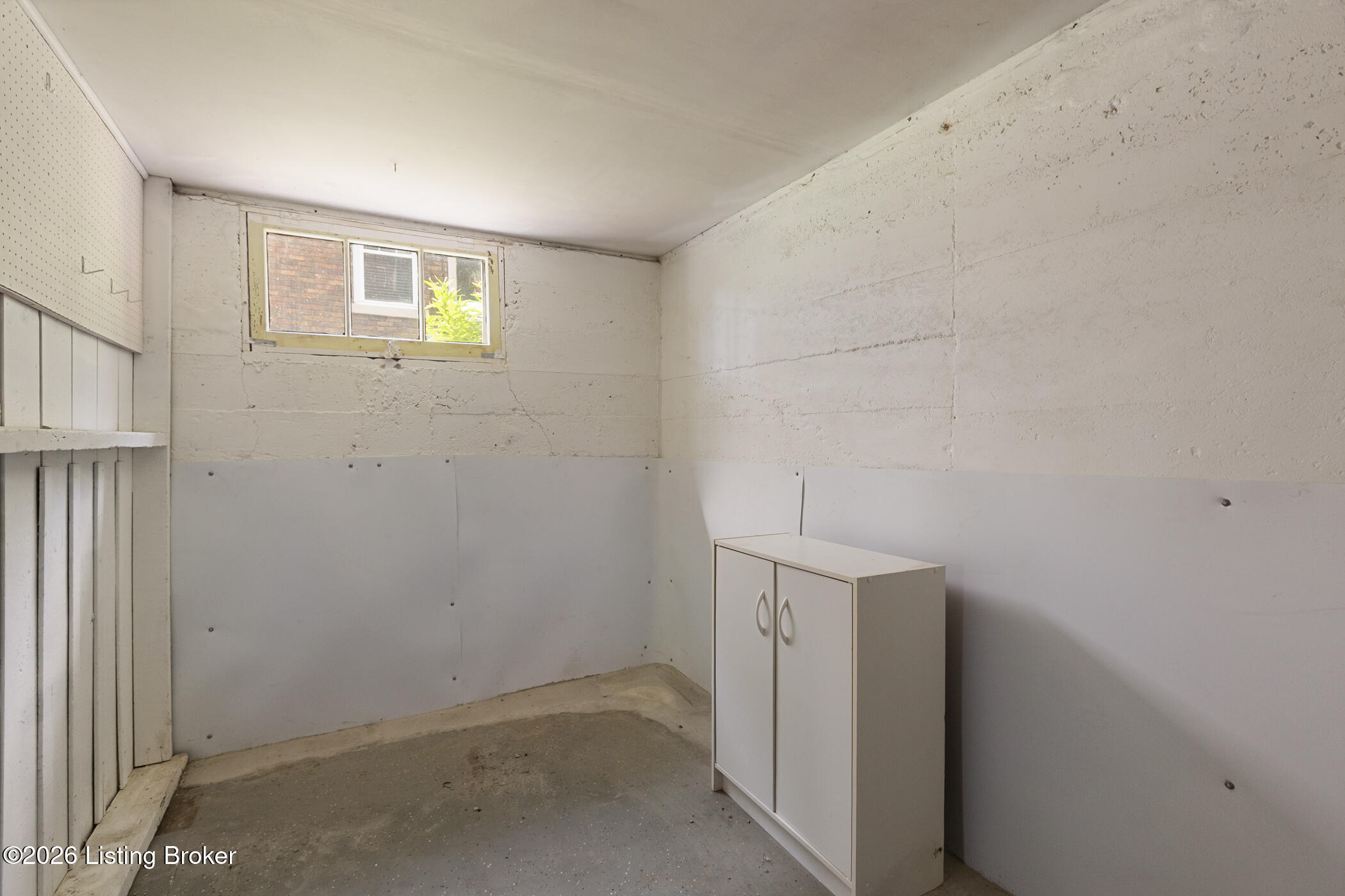 208 Oxford Pl Property Photo 63
