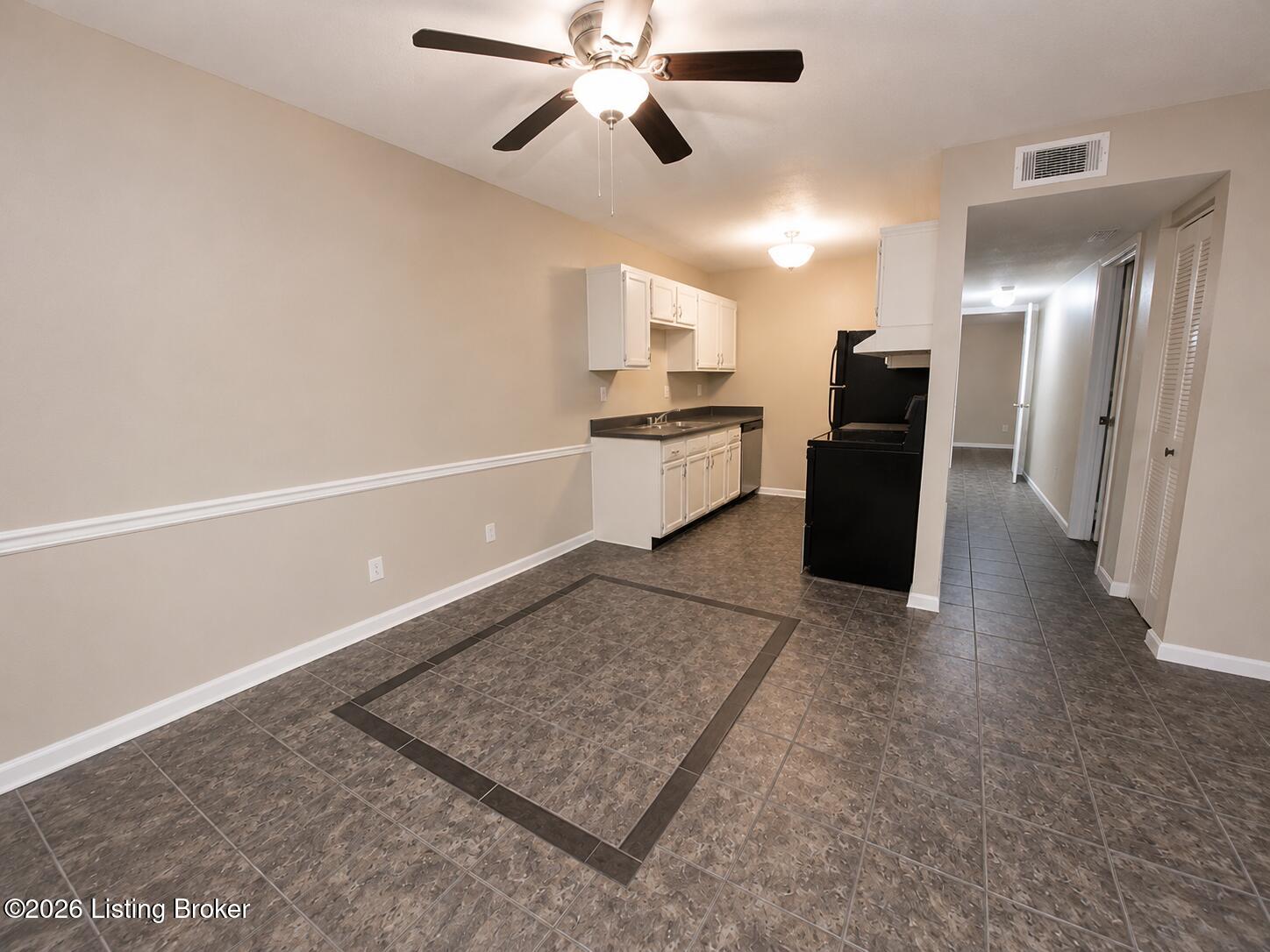 6522 Six Mile Ln 2 Property Photo 3