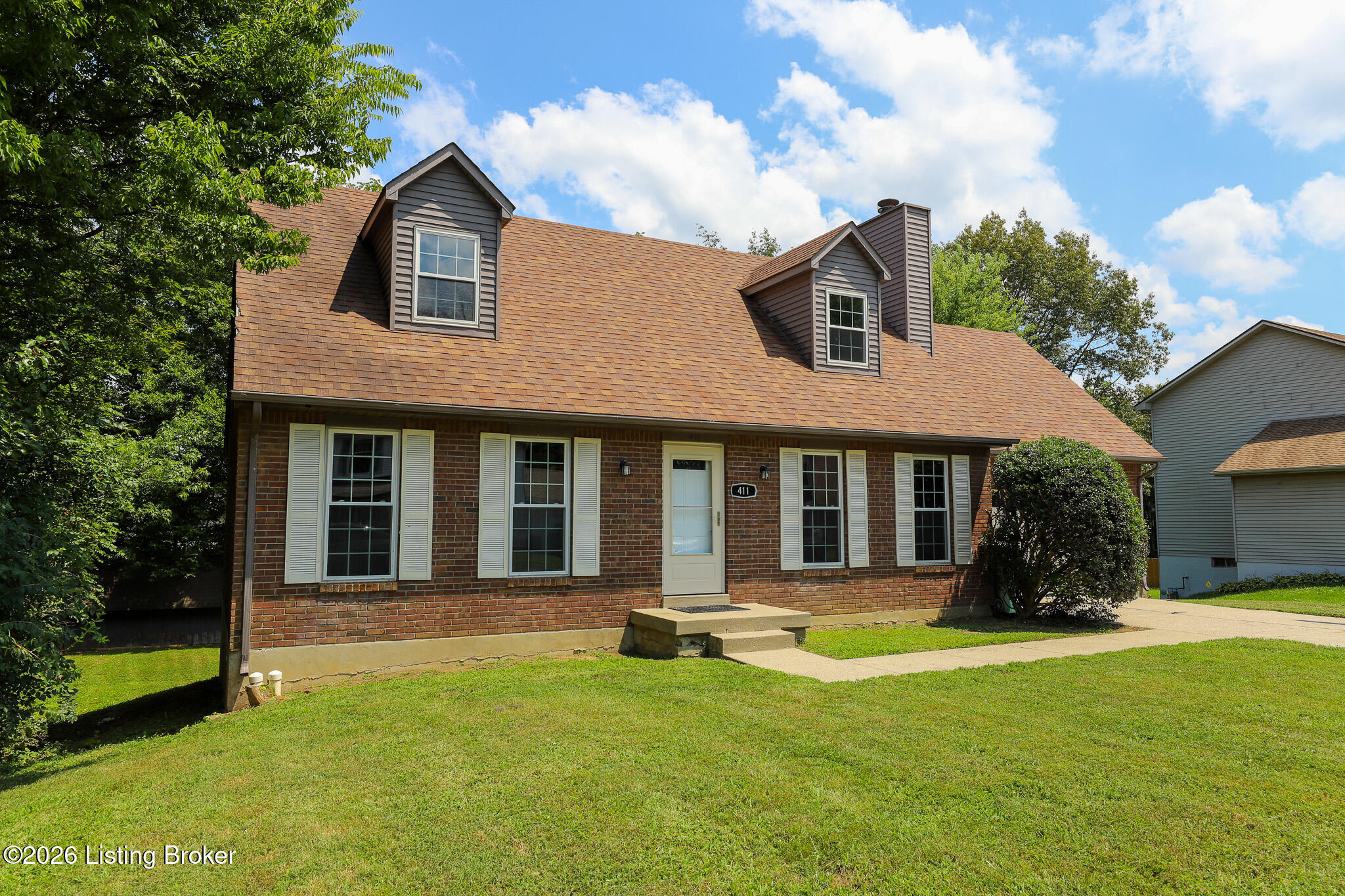 411 College View Dr Property Photo 2