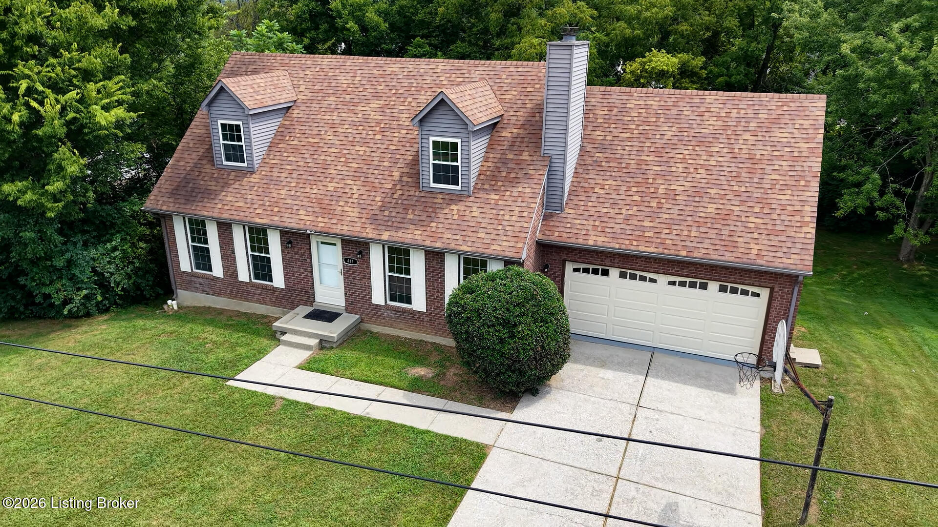 411 College View Dr Property Photo 4