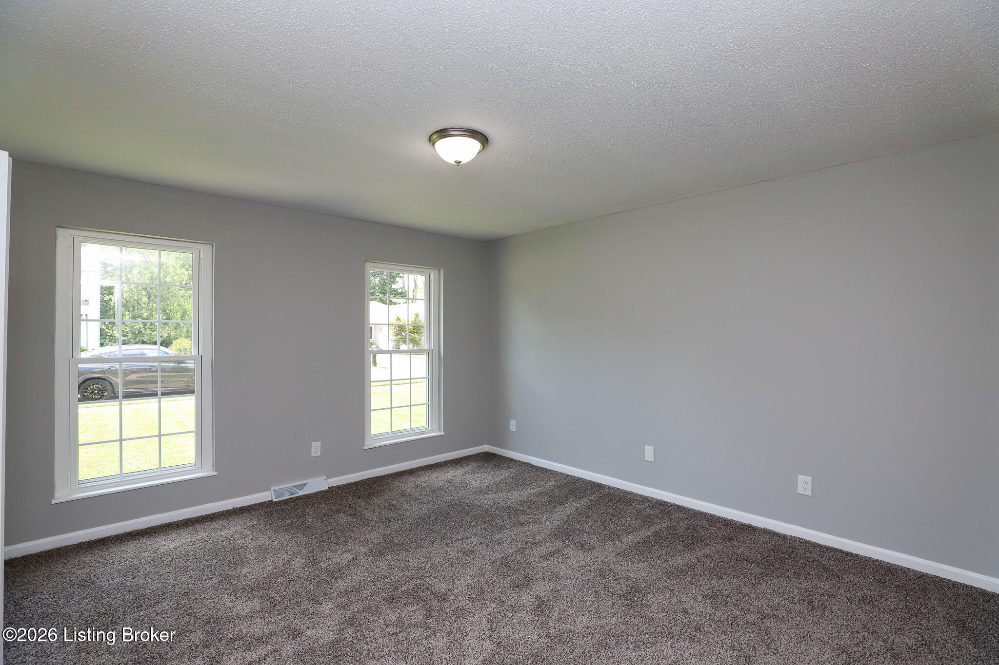 411 College View Dr Property Photo 28