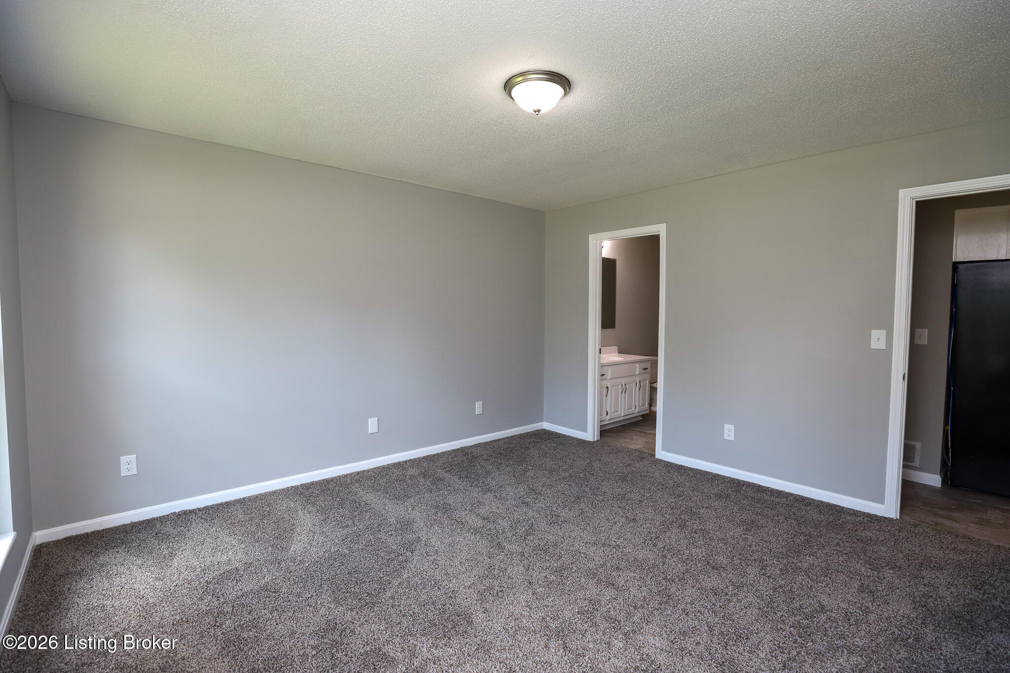 411 College View Dr Property Photo 30