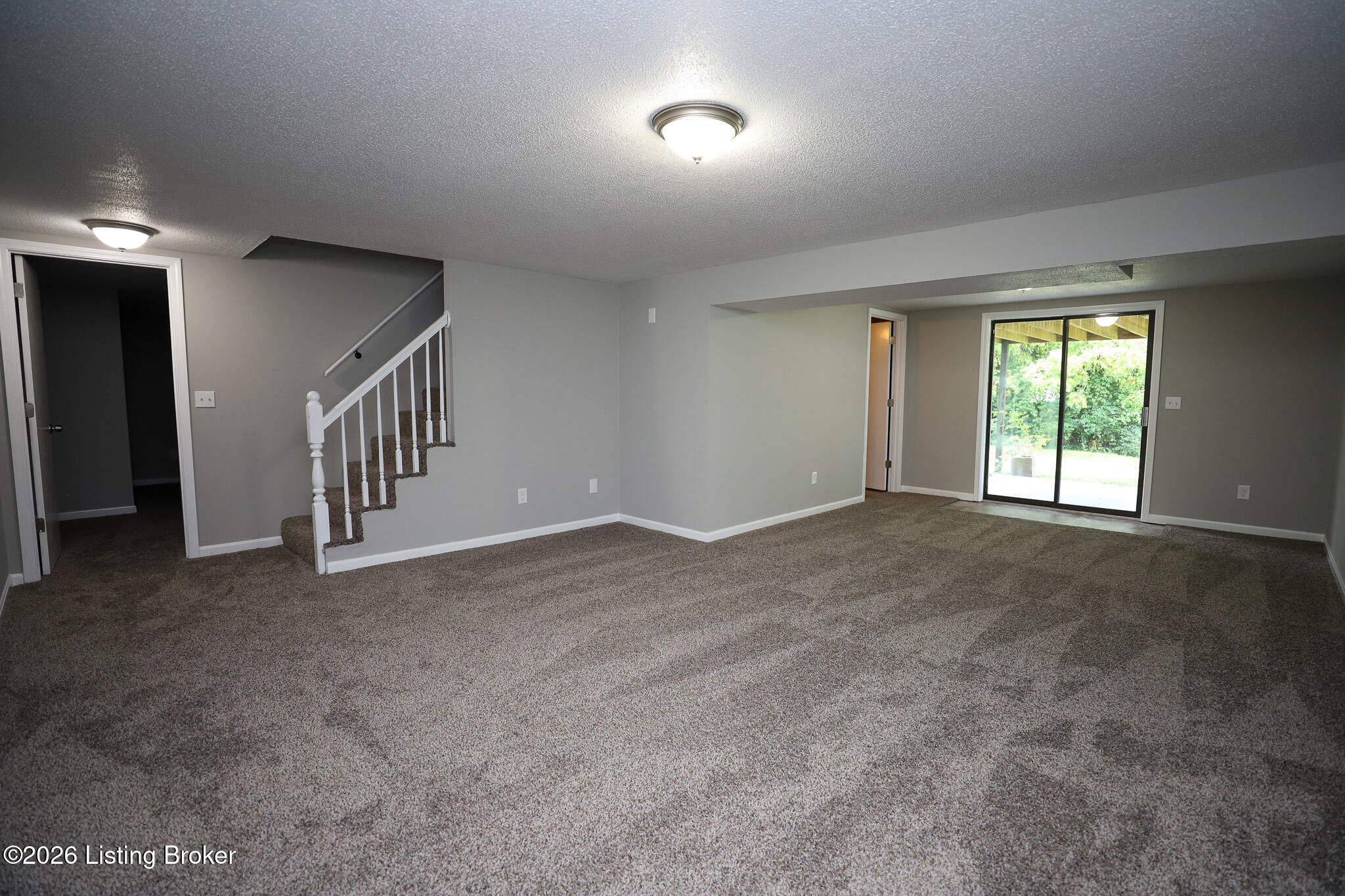 411 College View Dr Property Photo 38