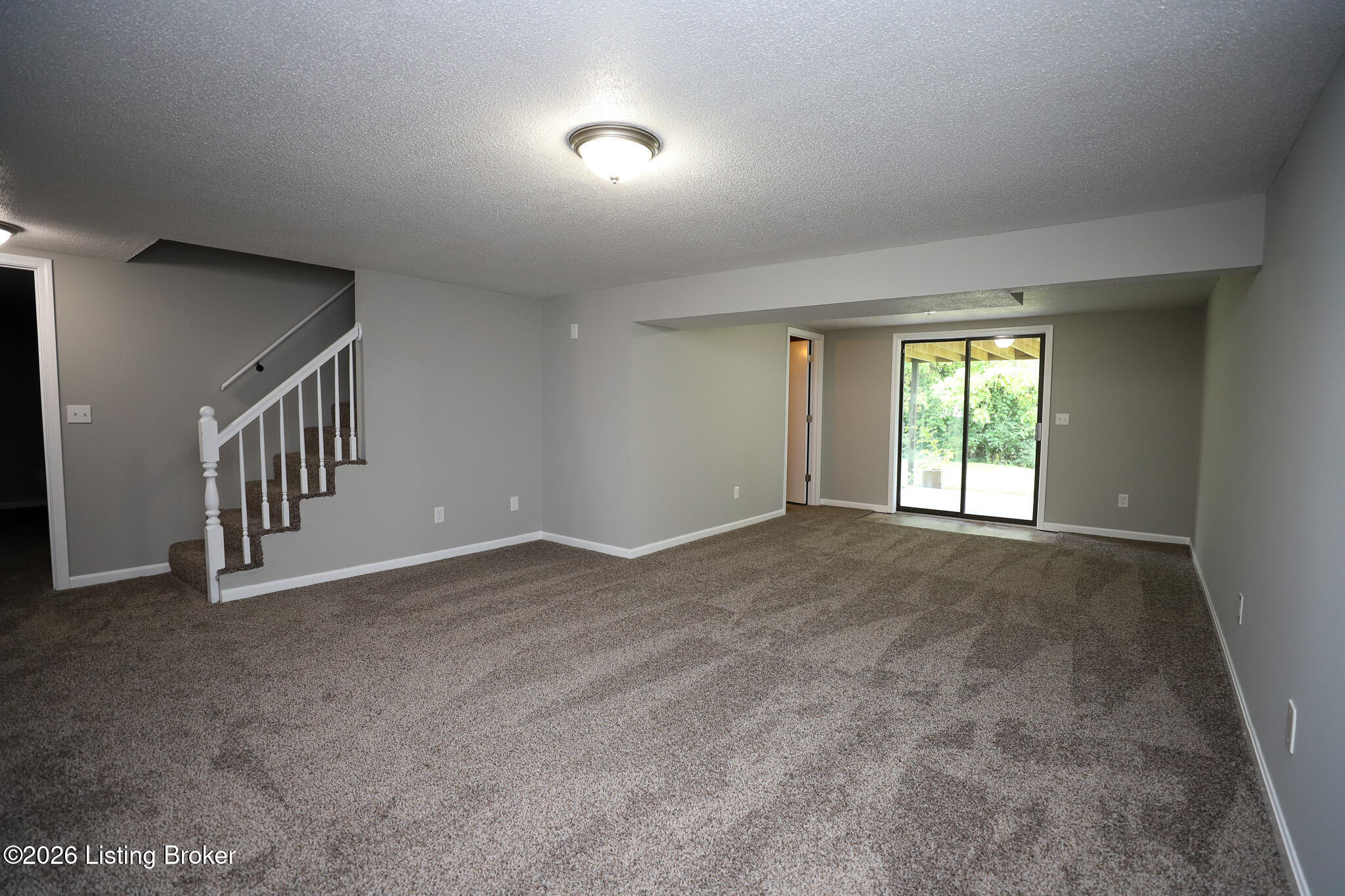 411 College View Dr Property Photo 39