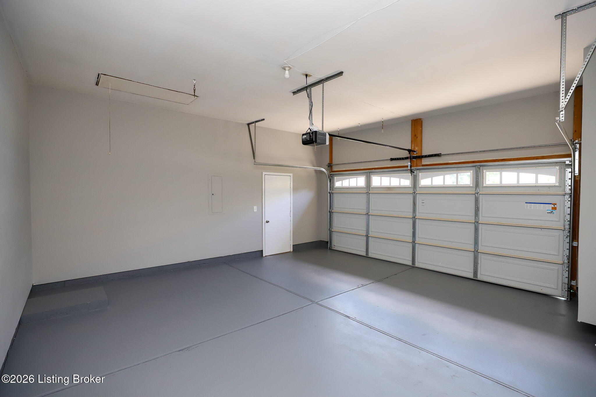 411 College View Dr Property Photo 42