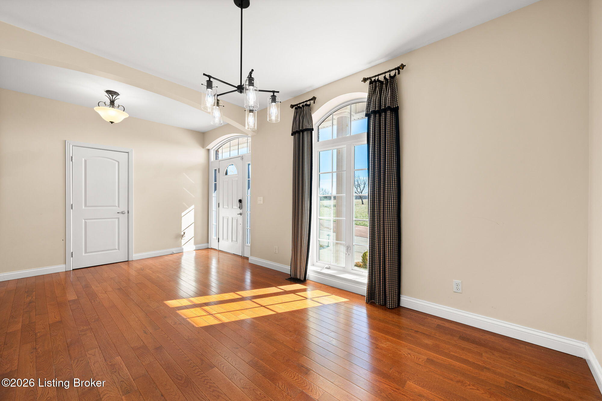145 Mary Lee St Property Photo 13