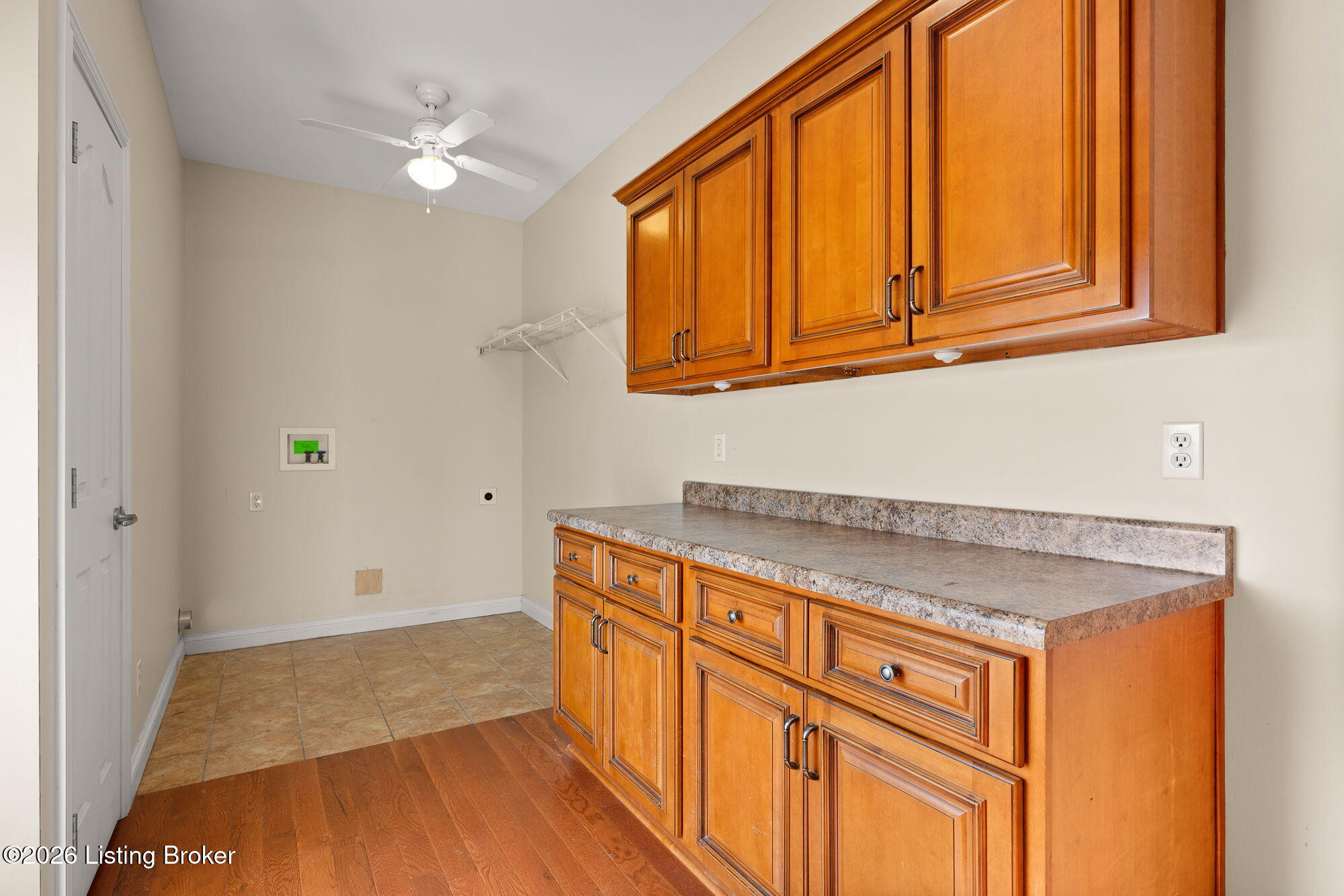 145 Mary Lee St Property Photo 41