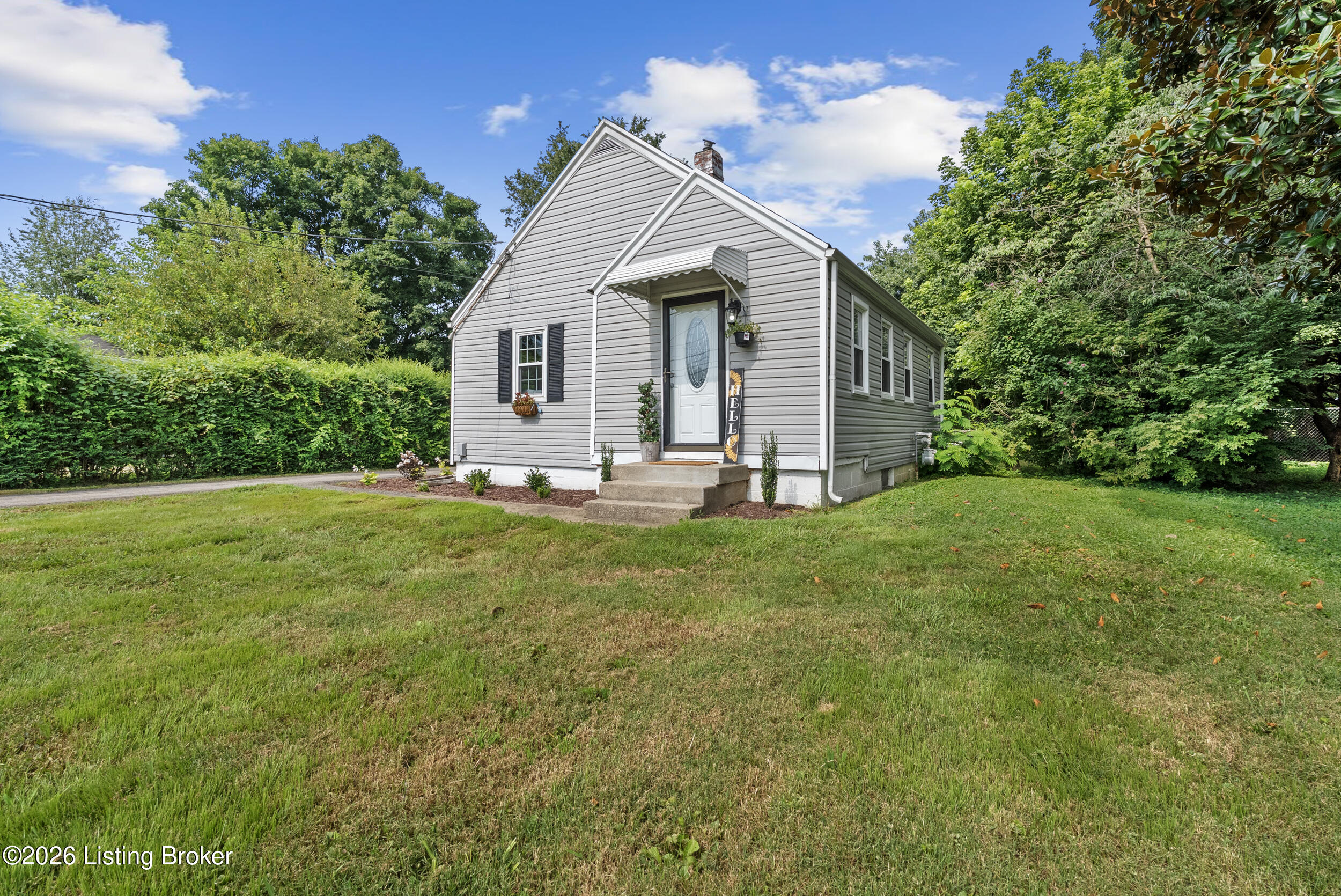 10324 Deering Rd Property Photo 5