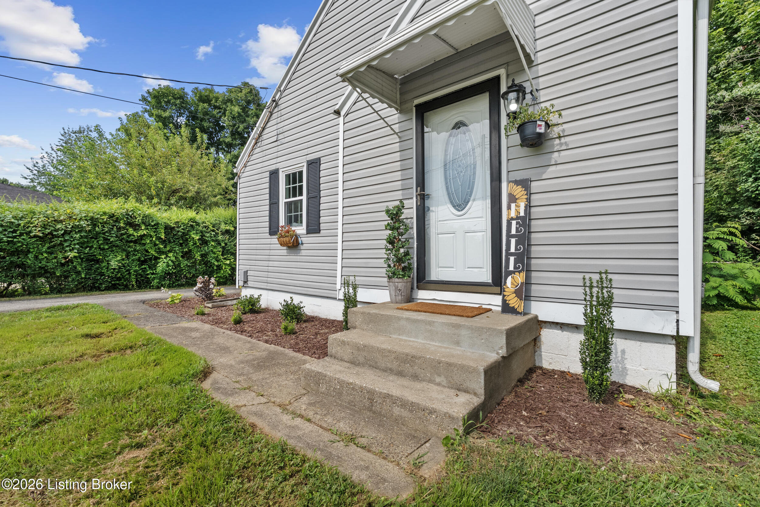 10324 Deering Rd Property Photo 6