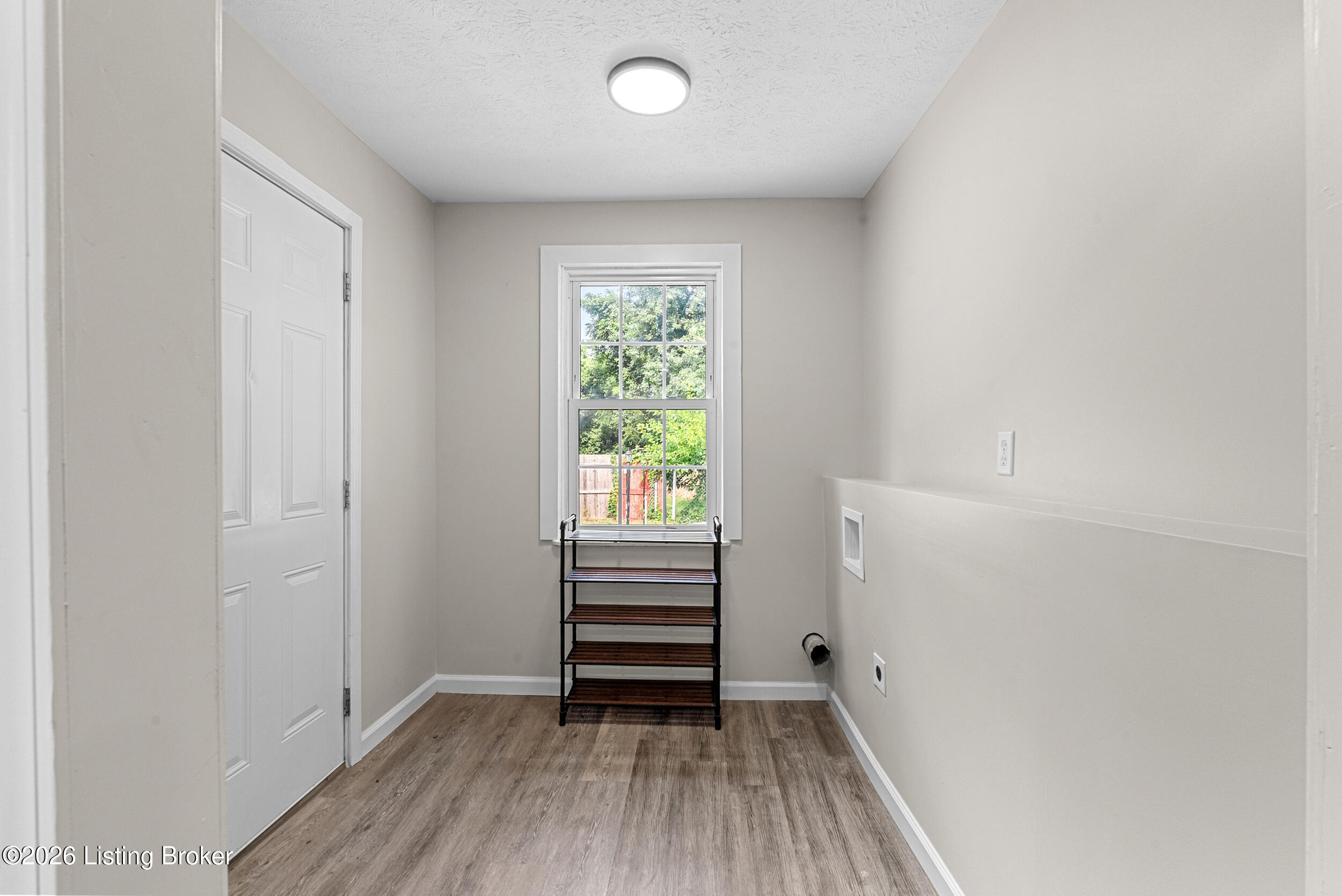 10324 Deering Rd Property Photo 22