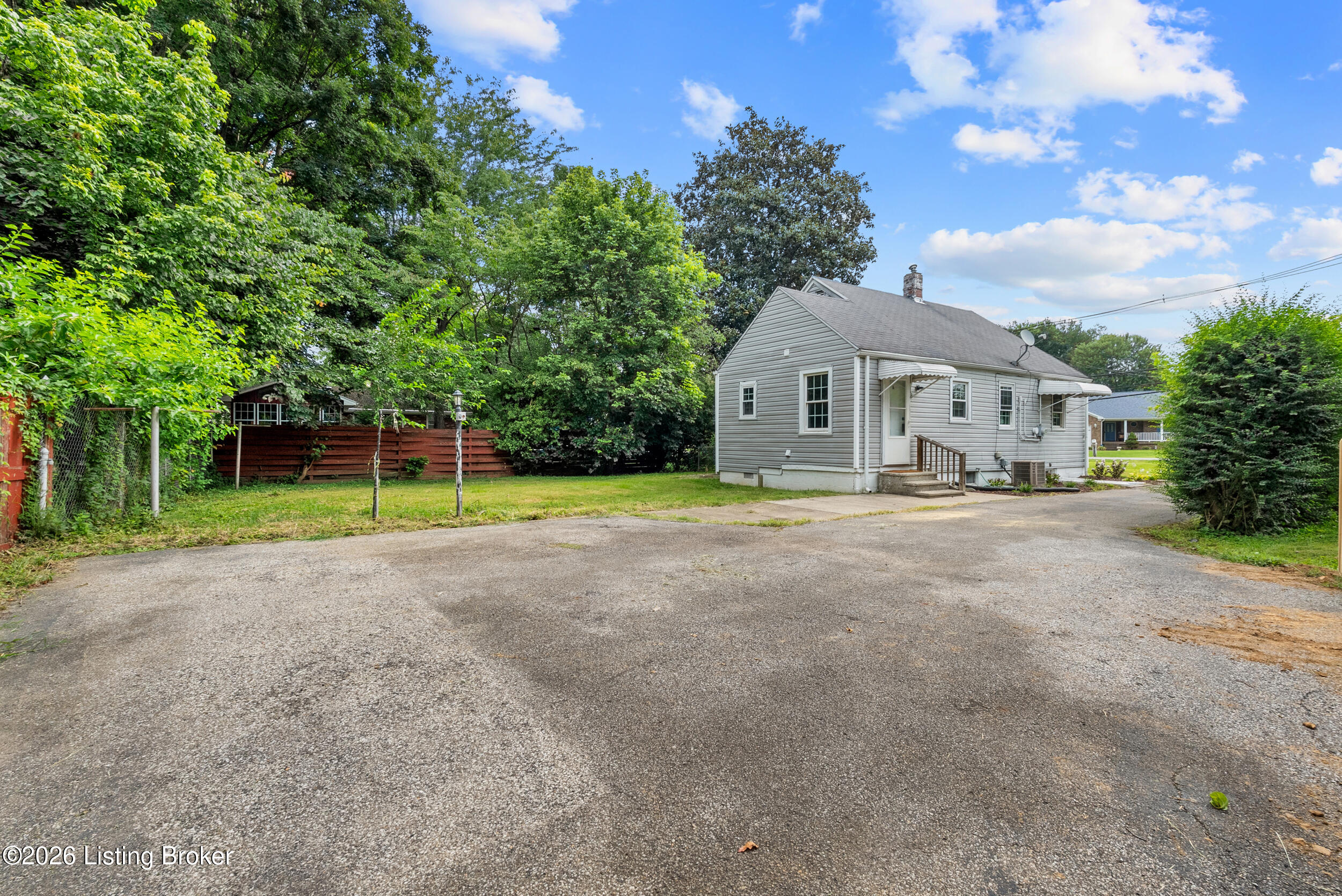 10324 Deering Rd Property Photo 26