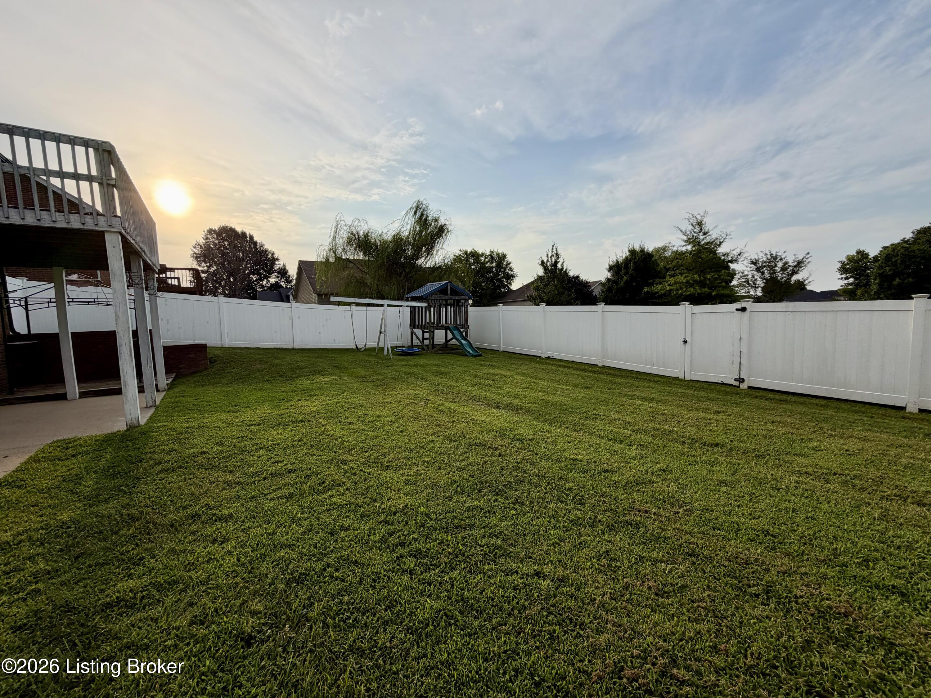 120 Alder Dr Property Photo 37