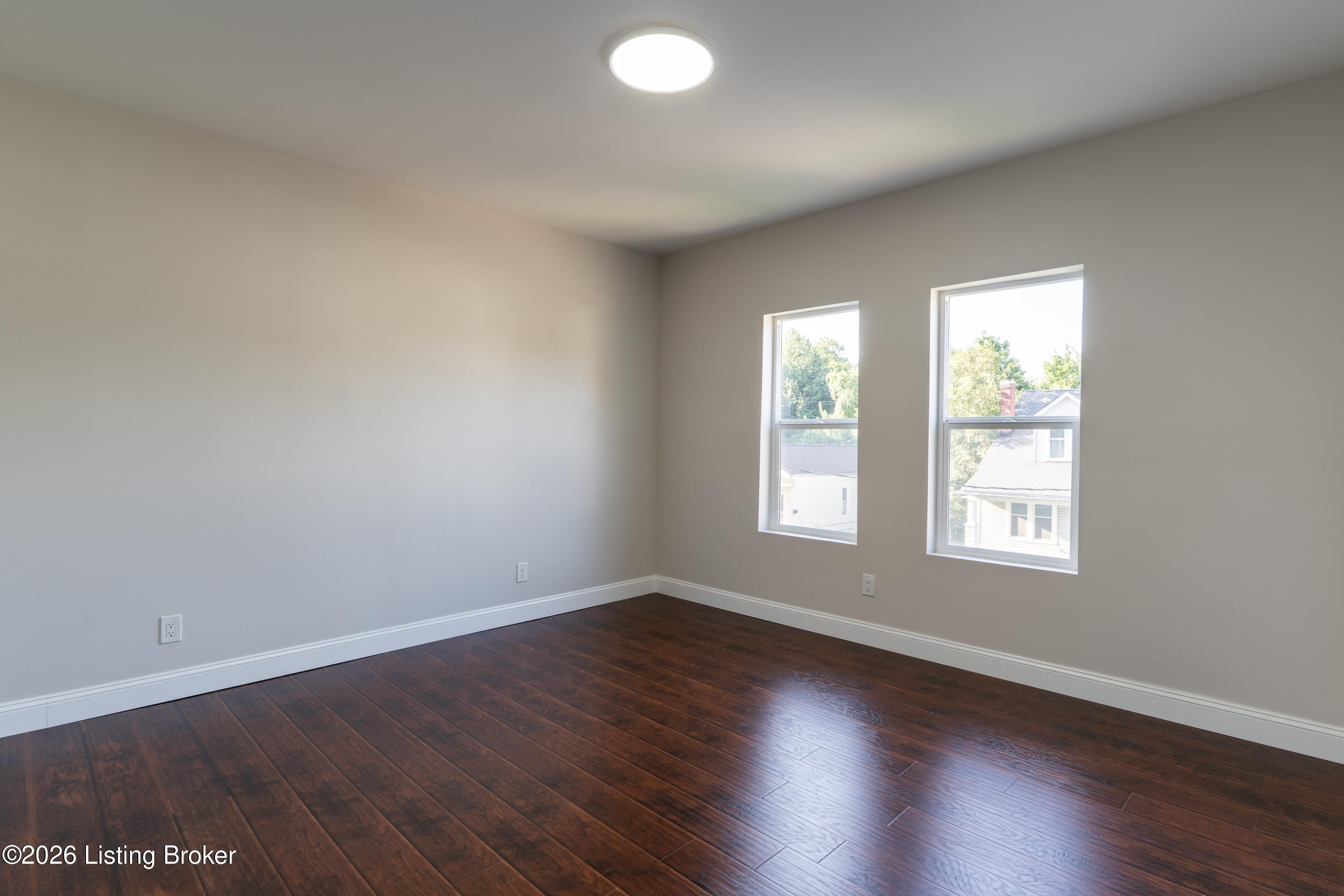 1745 Bolling Ave Property Photo 23