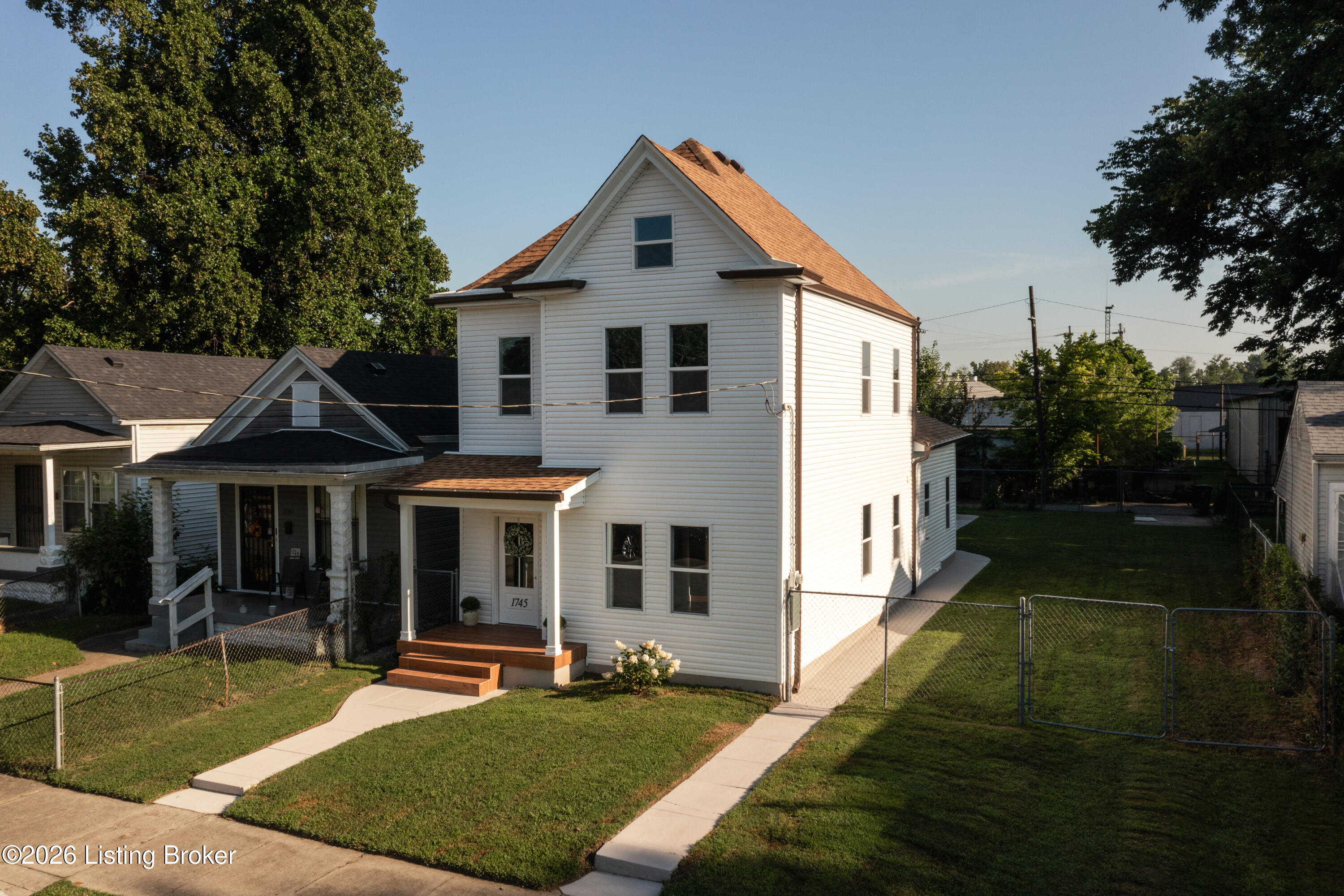 1745 Bolling Ave Property Photo 40