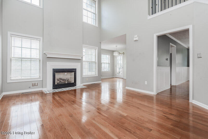 5113 Middlesex Dr Property Photo 9