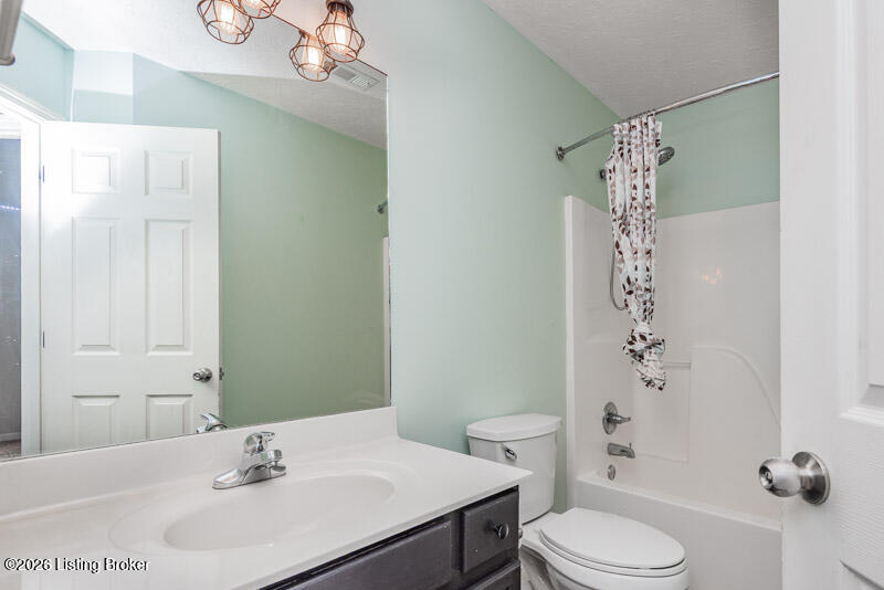 5113 Middlesex Dr Property Photo 16