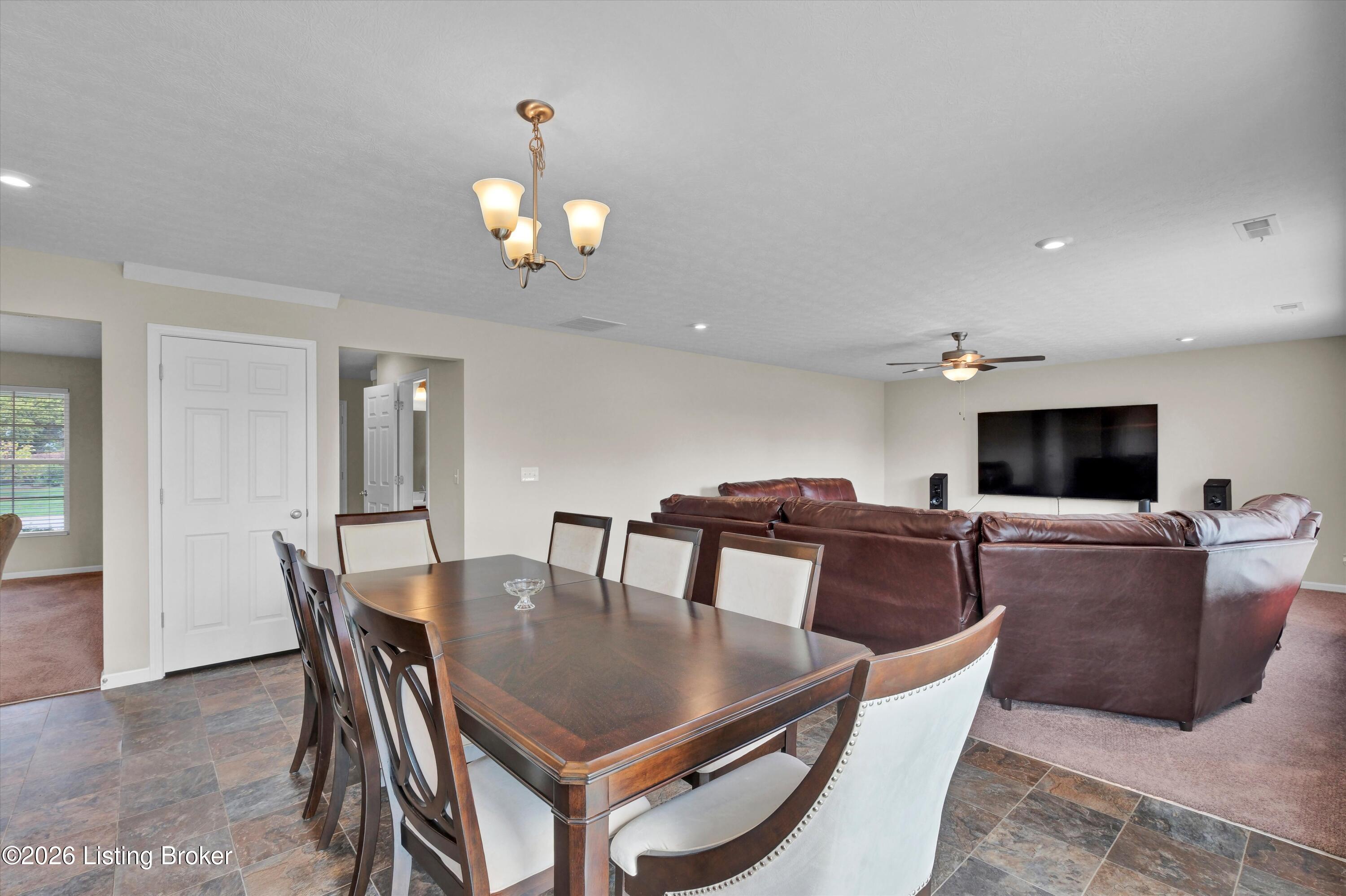 148 Hubbards Crossing Dr Property Photo 15