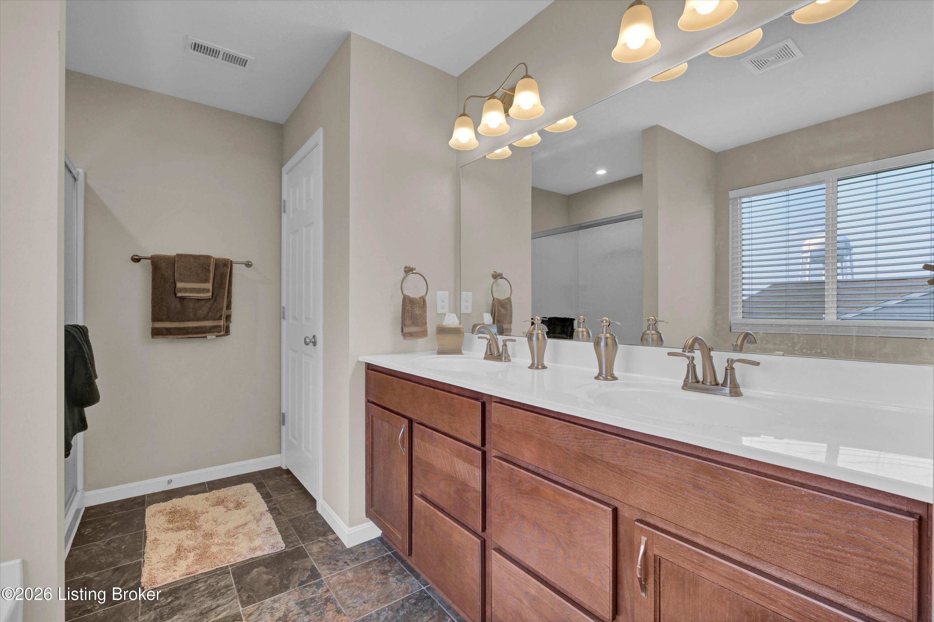 148 Hubbards Crossing Dr Property Photo 27