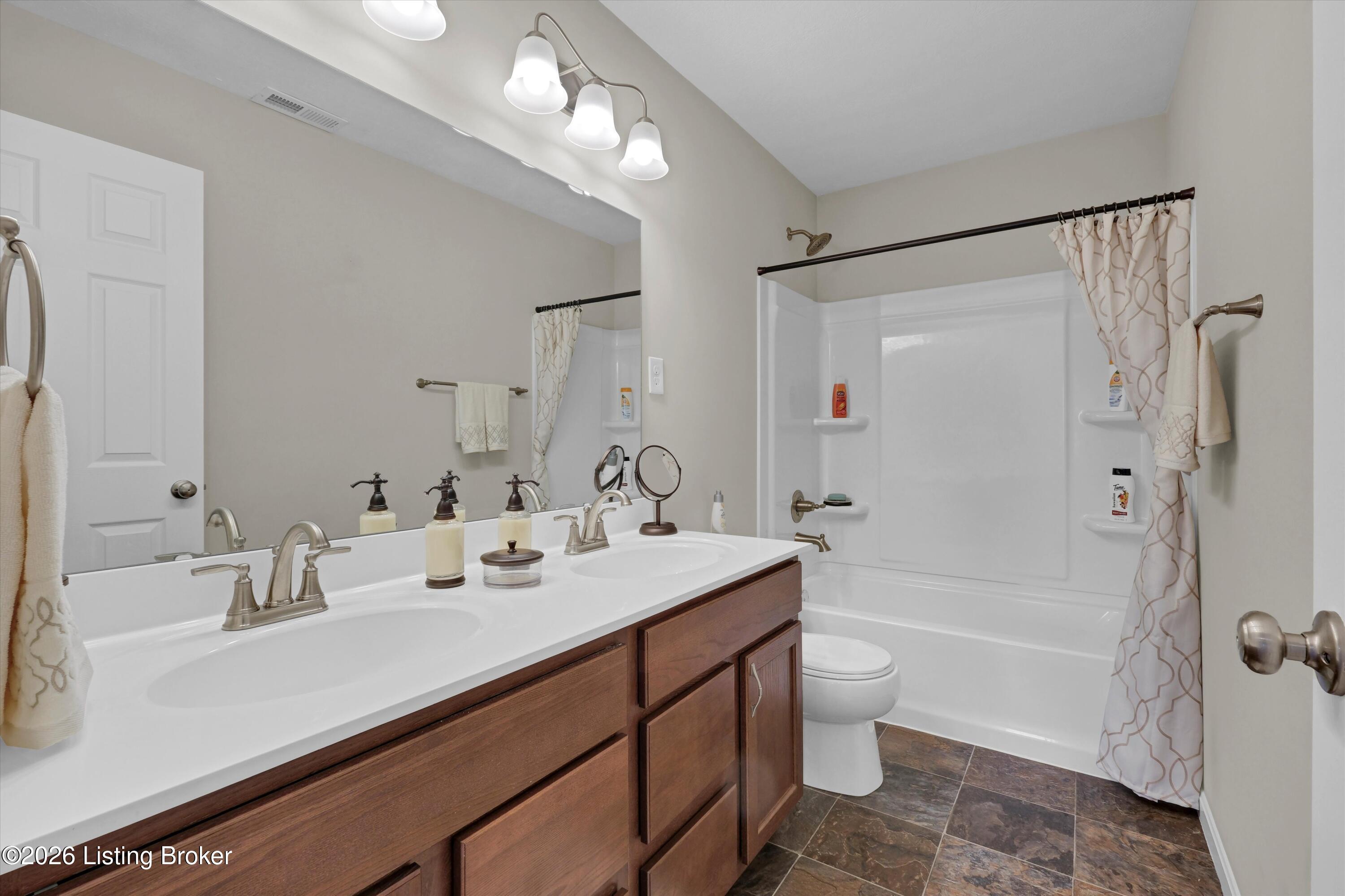 148 Hubbards Crossing Dr Property Photo 33