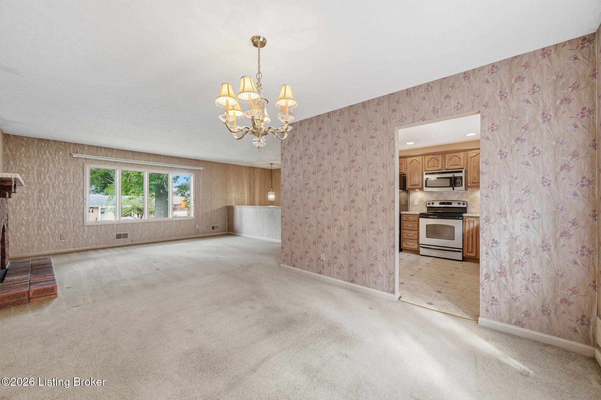 2109 Bridlewood Dr Property Photo 17