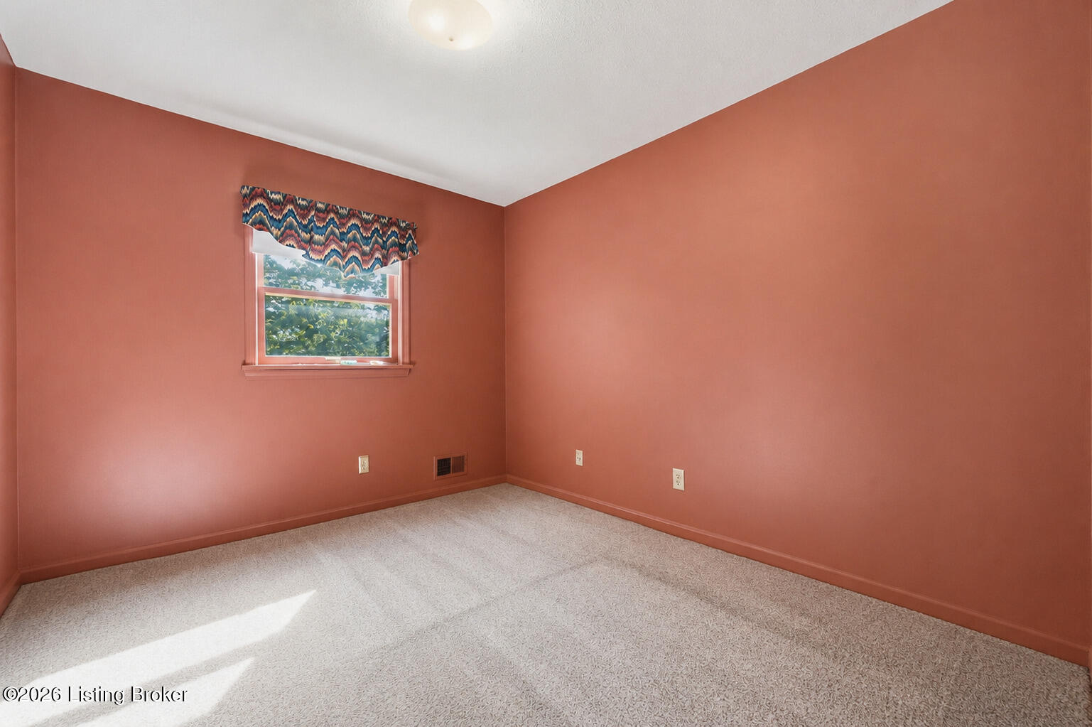 2109 Bridlewood Dr Property Photo 28