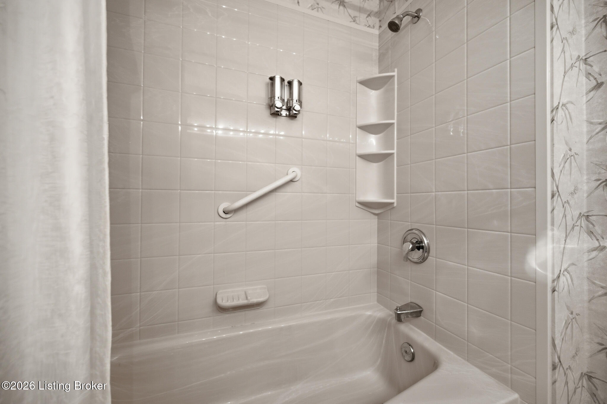 2109 Bridlewood Dr Property Photo 37