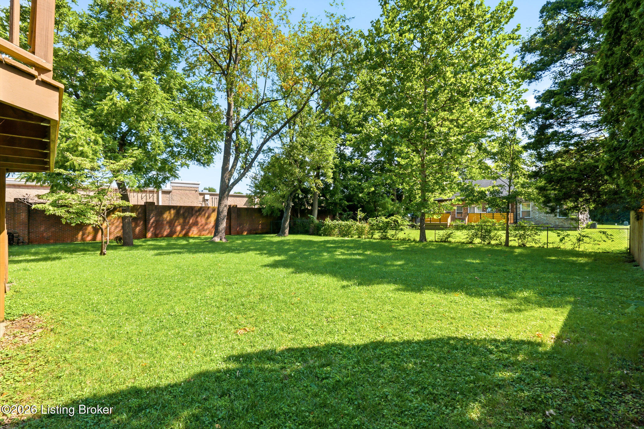 2109 Bridlewood Dr Property Photo 43