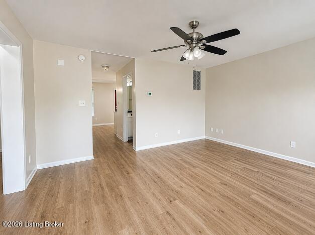 3229 Greenwood Ave Property Photo 8