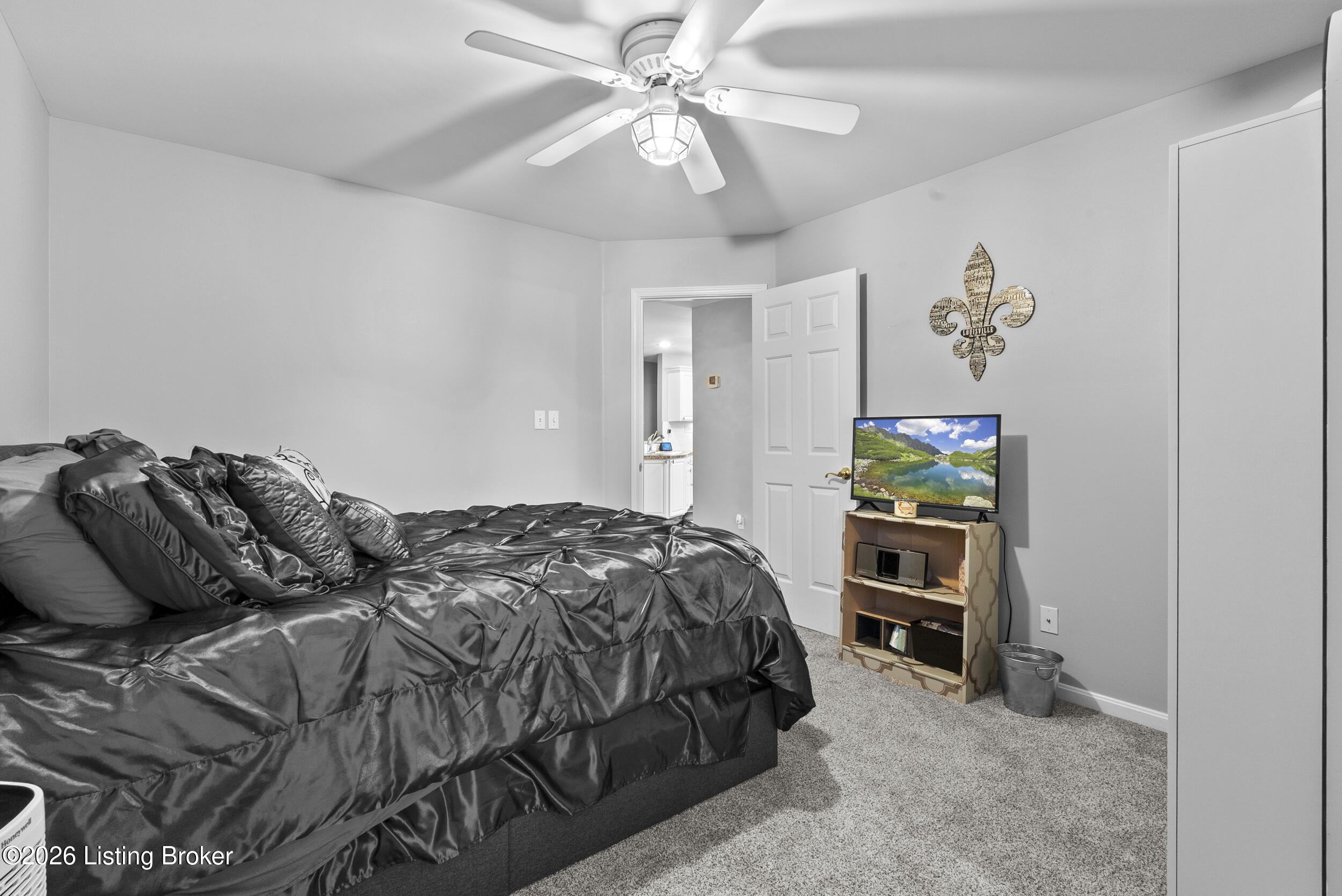 10536 Eagle Pines Ln Property Photo 34