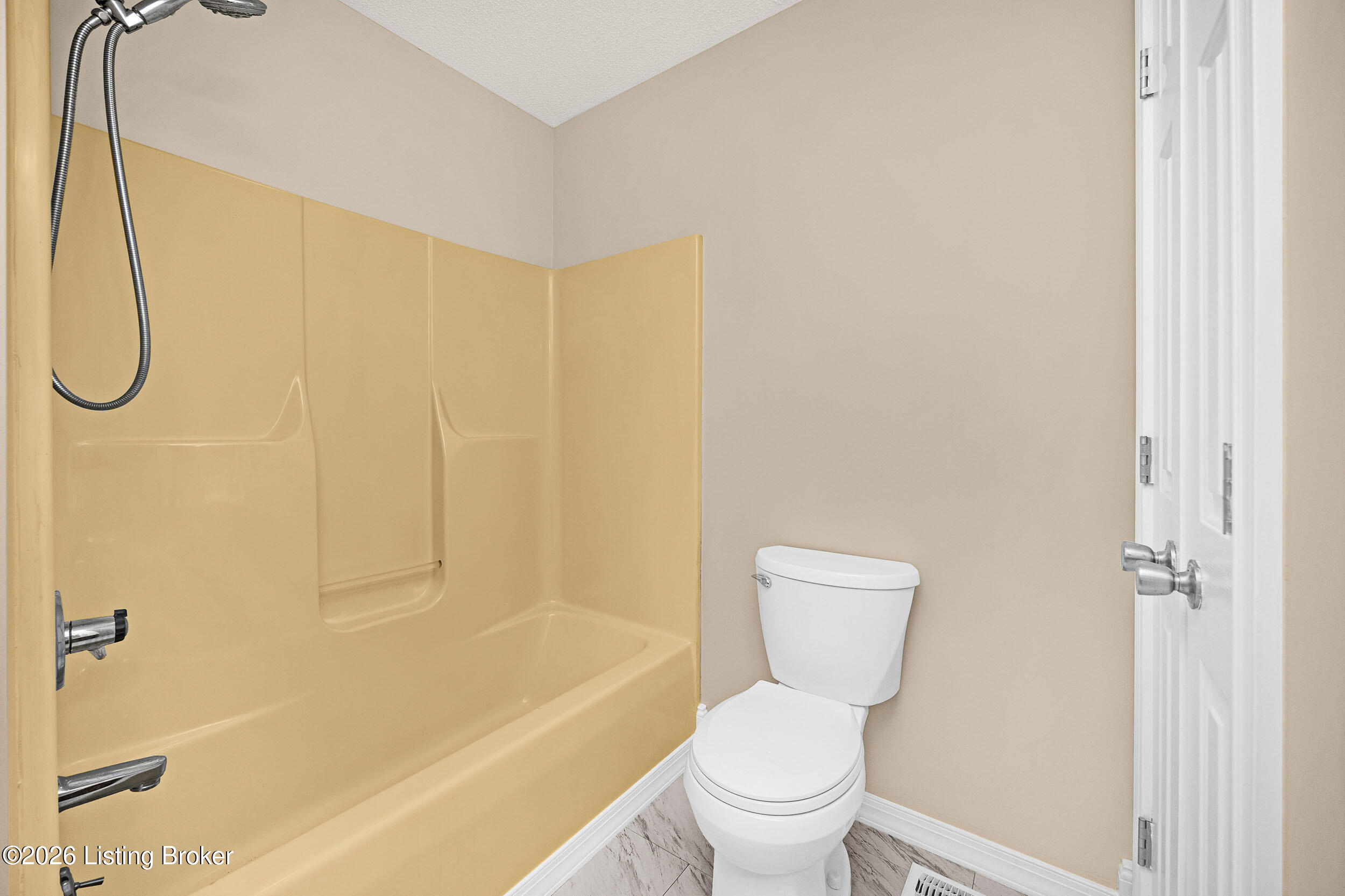 1021 Leigh Terrace Property Photo 18