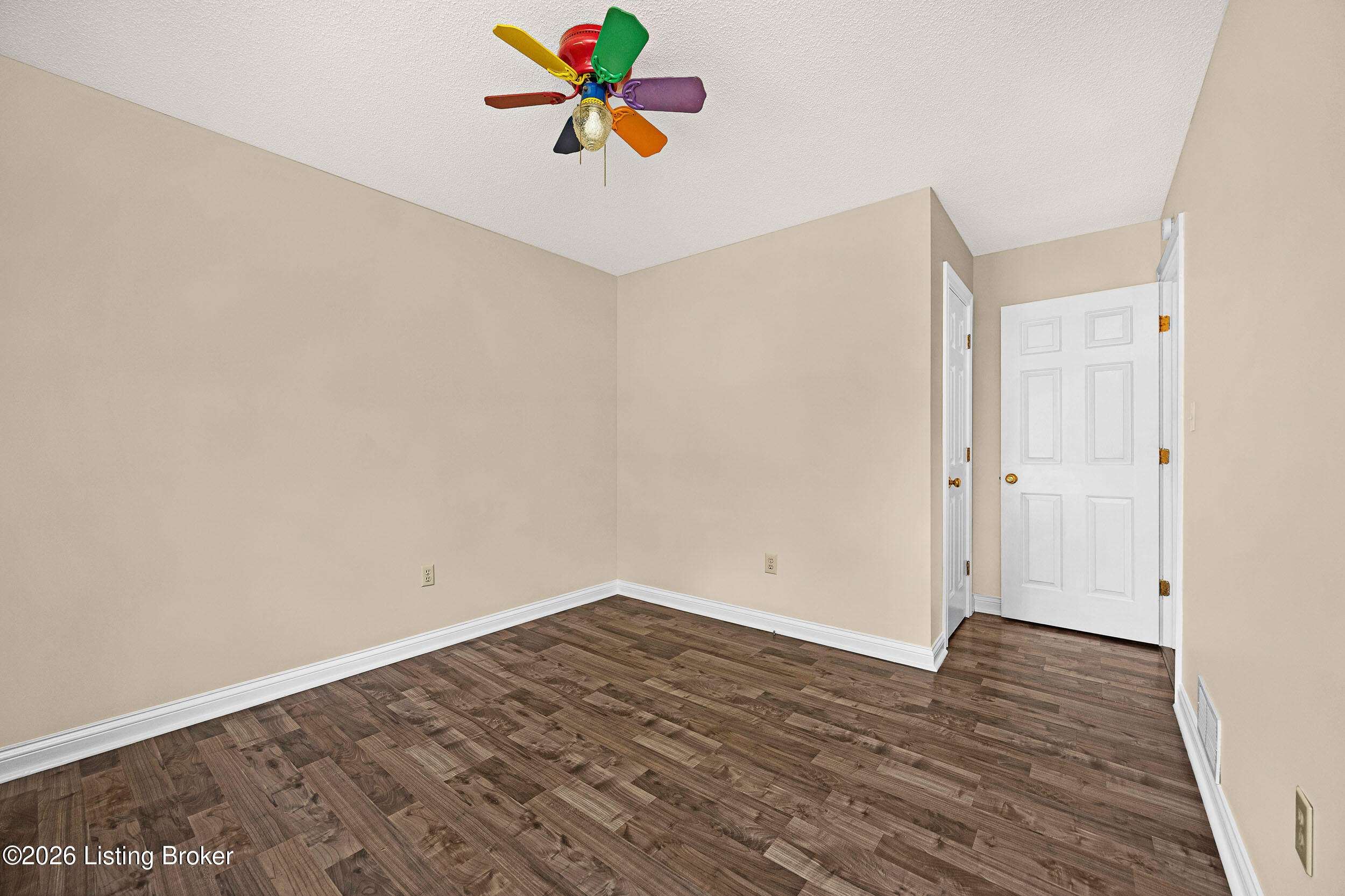 1021 Leigh Terrace Property Photo 20