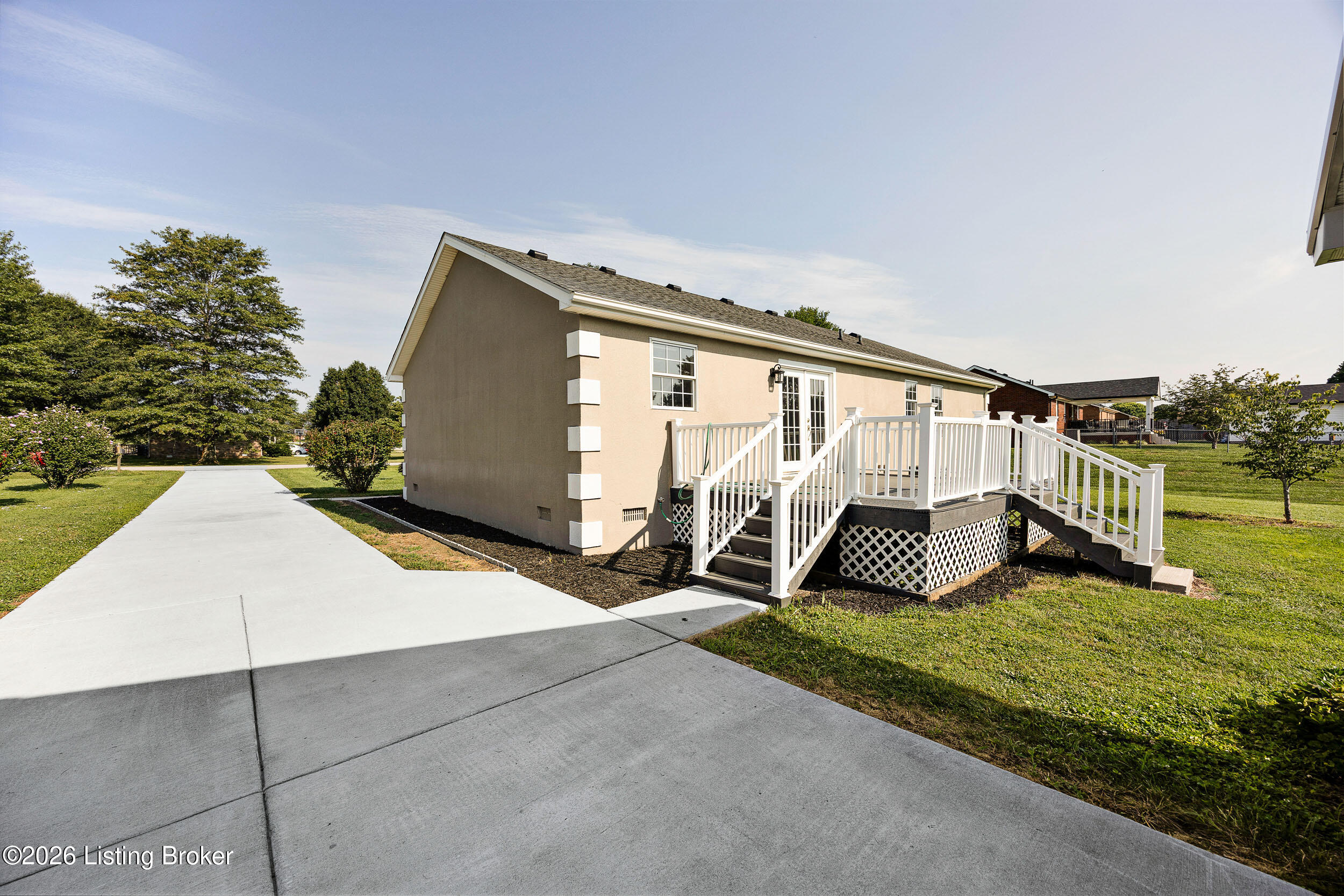 1021 Leigh Terrace Property Photo 21