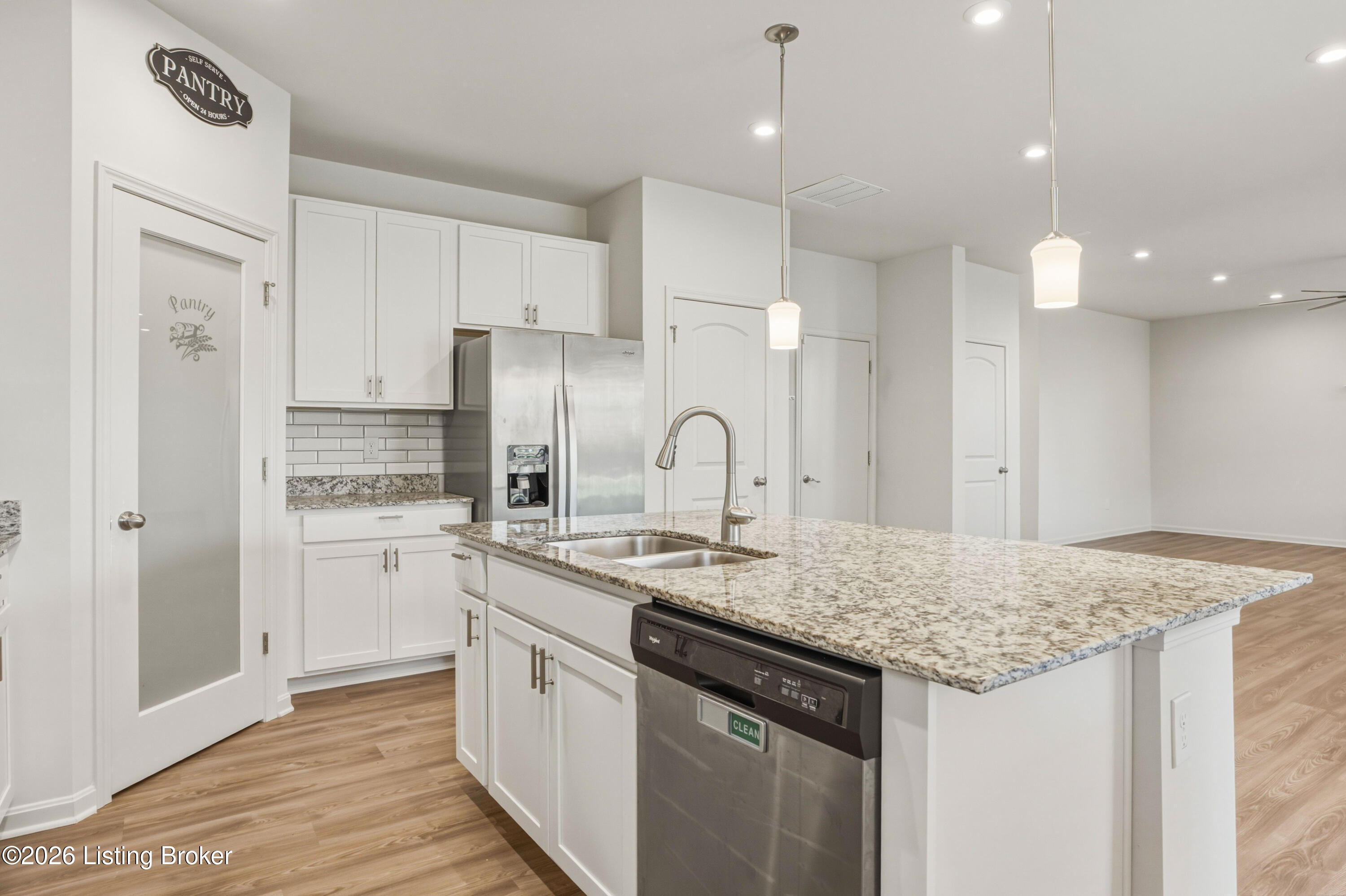 437 Vildana Way Property Photo 11