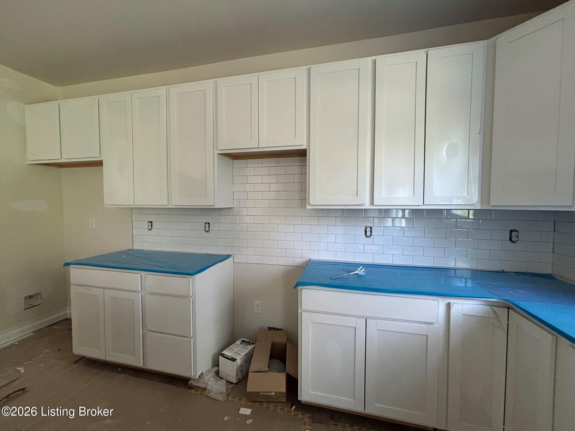 103 Ardmore Crossing Dr Property Photo 6